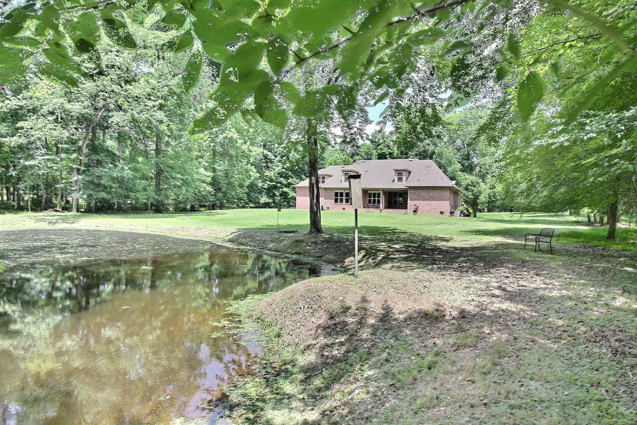 580 Hickory Lake Rd Property Photo 5