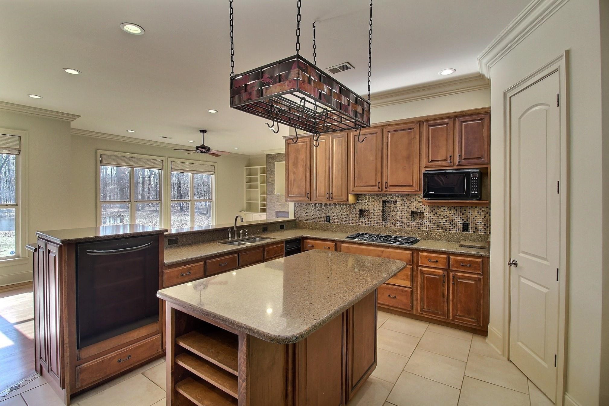 580 Hickory Lake Rd Property Photo 14