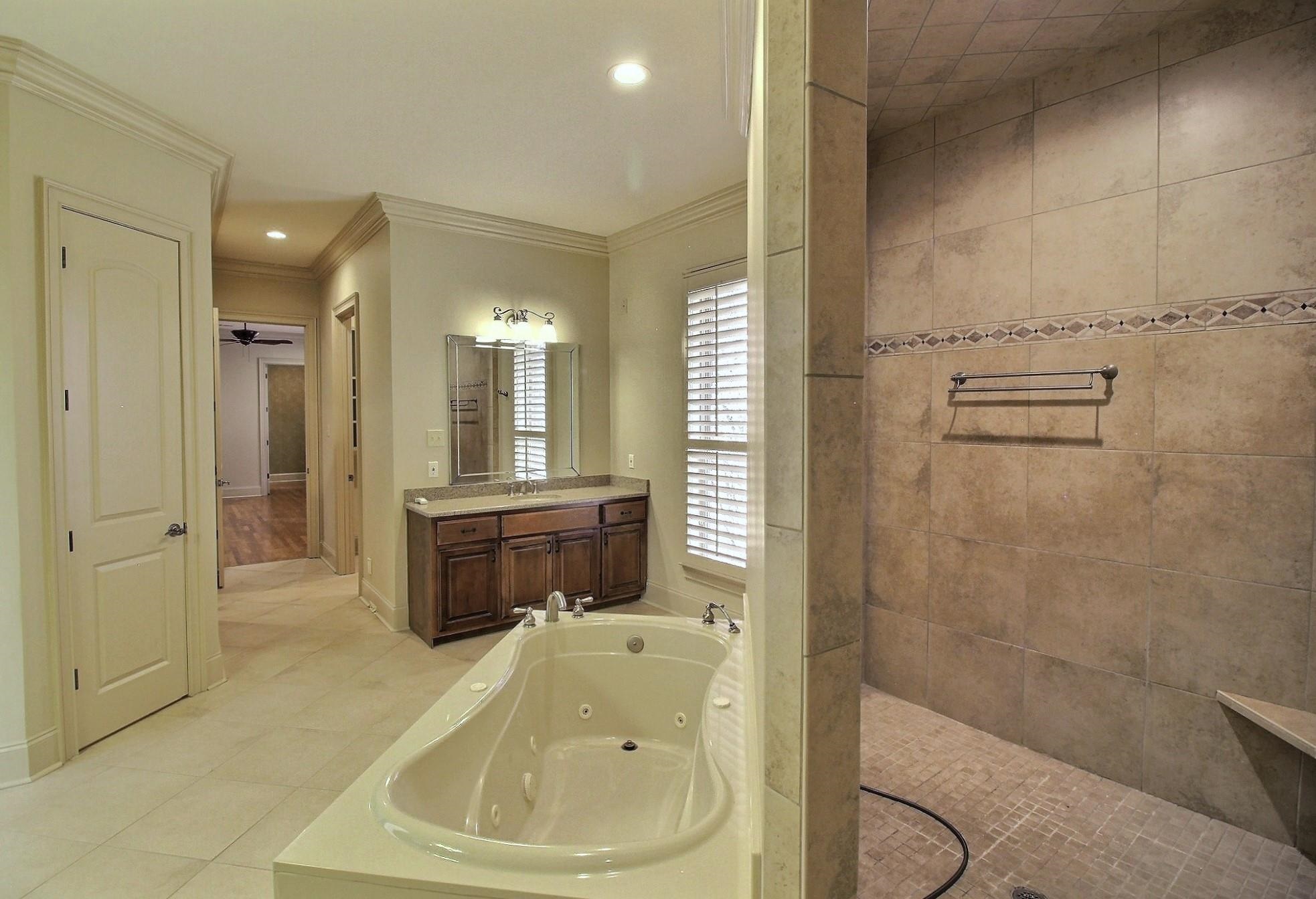 580 Hickory Lake Rd Property Photo 24