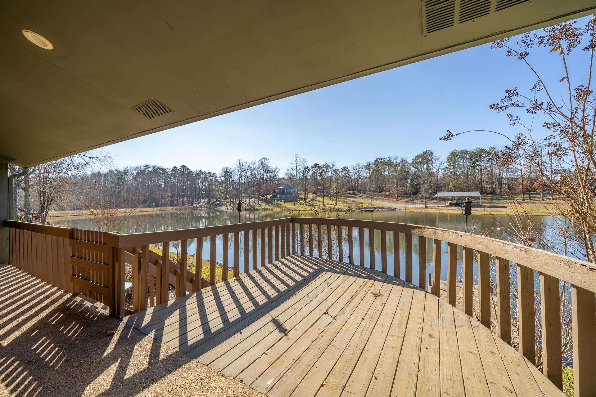 116 Driftwood Rd Property Photo 3