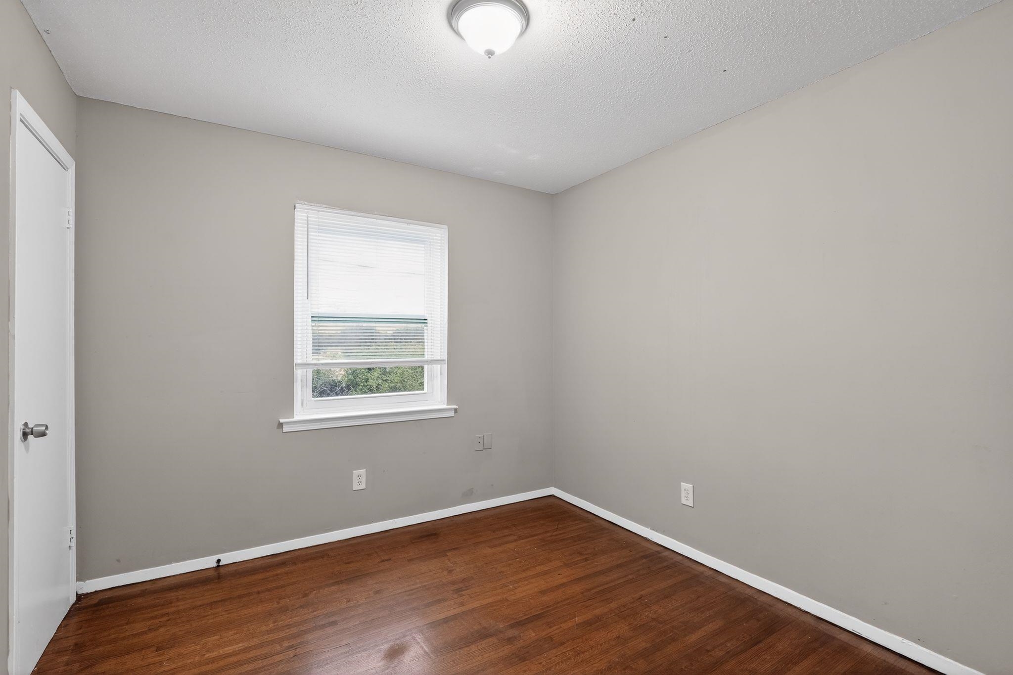 4314 Ford Rd Property Photo 10