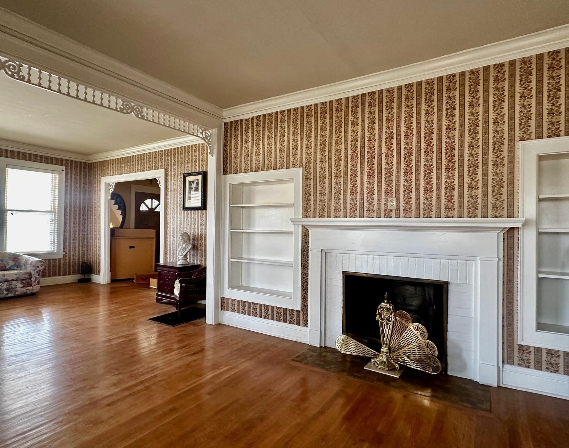 1108 Whitehaven Ln Property Photo 6