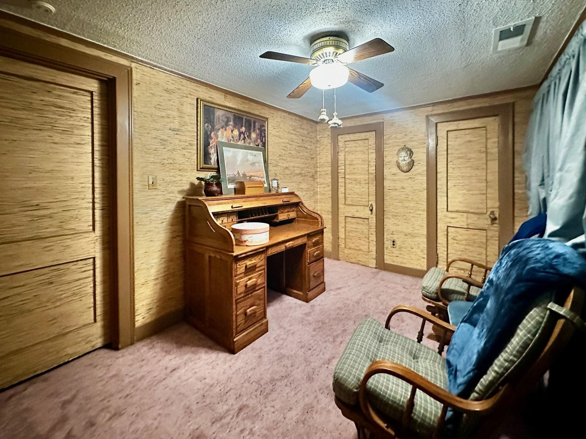 1108 Whitehaven Ln Property Photo 19