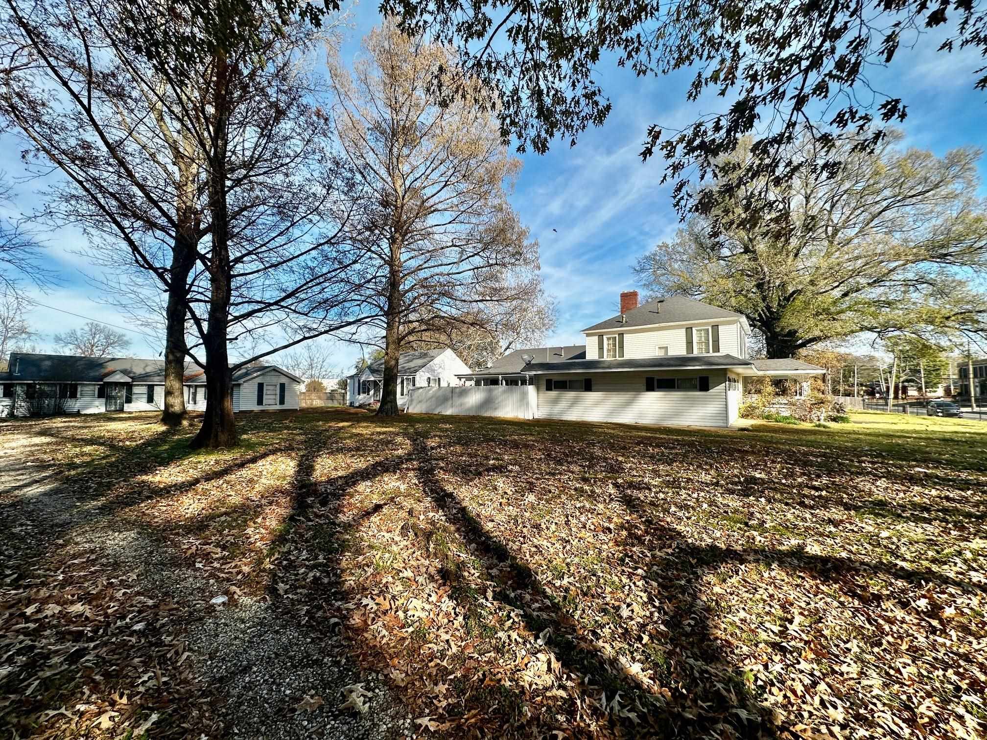 1108 Whitehaven Ln Property Photo 34