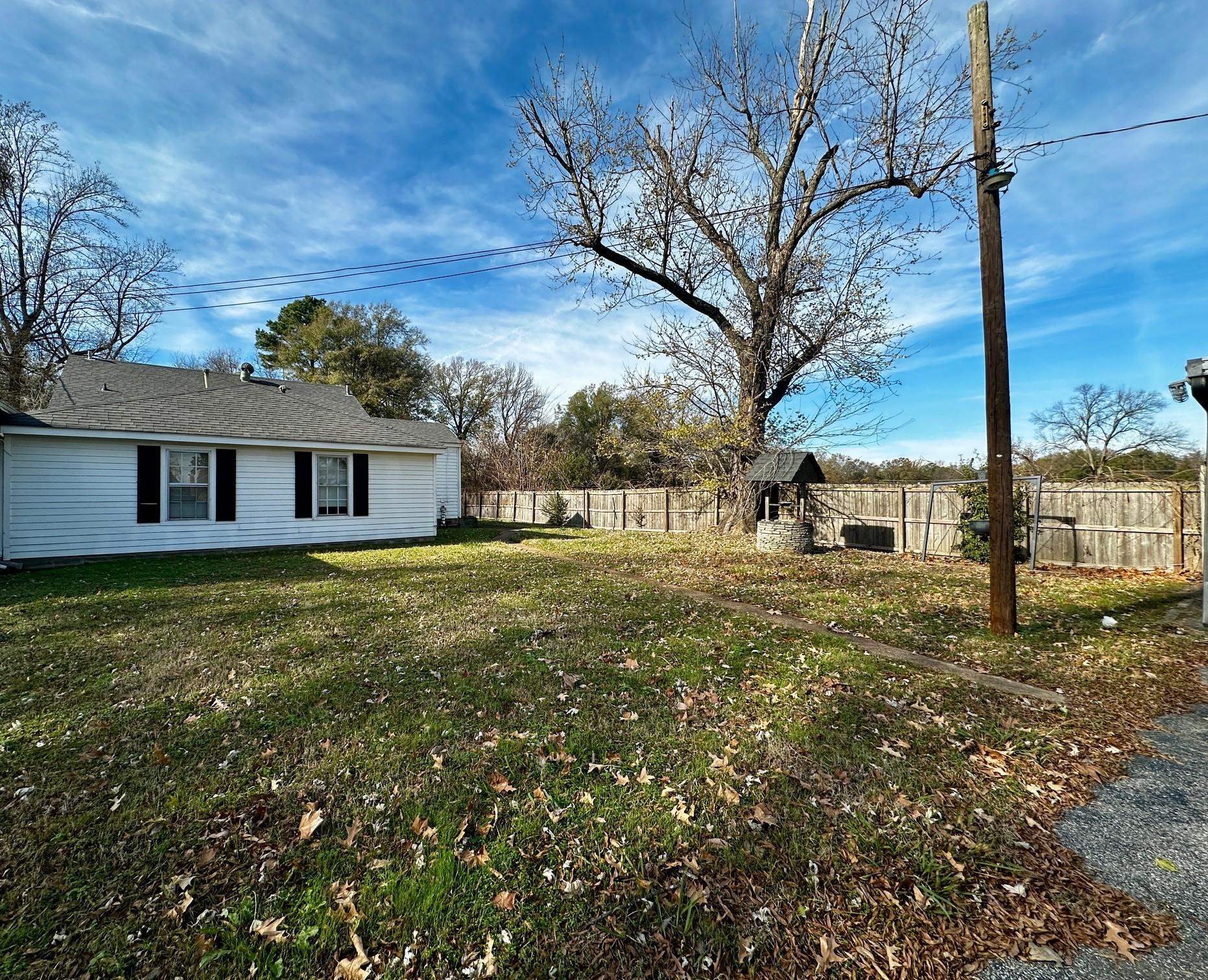 1108 Whitehaven Ln Property Photo 35