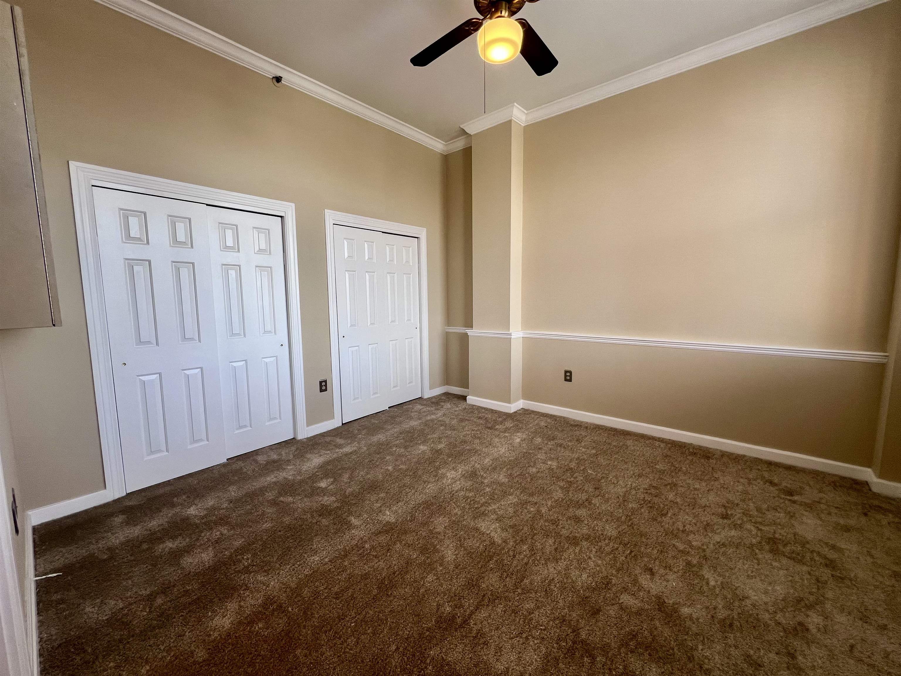 10 N Main St 10c Property Photo 23