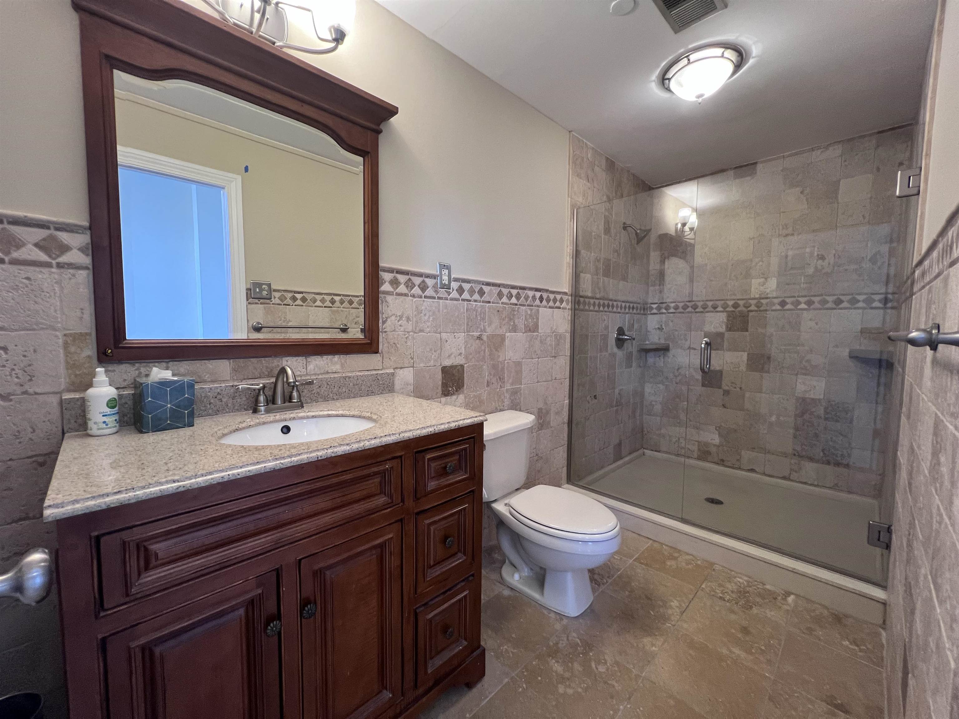 10 N Main St 10c Property Photo 26