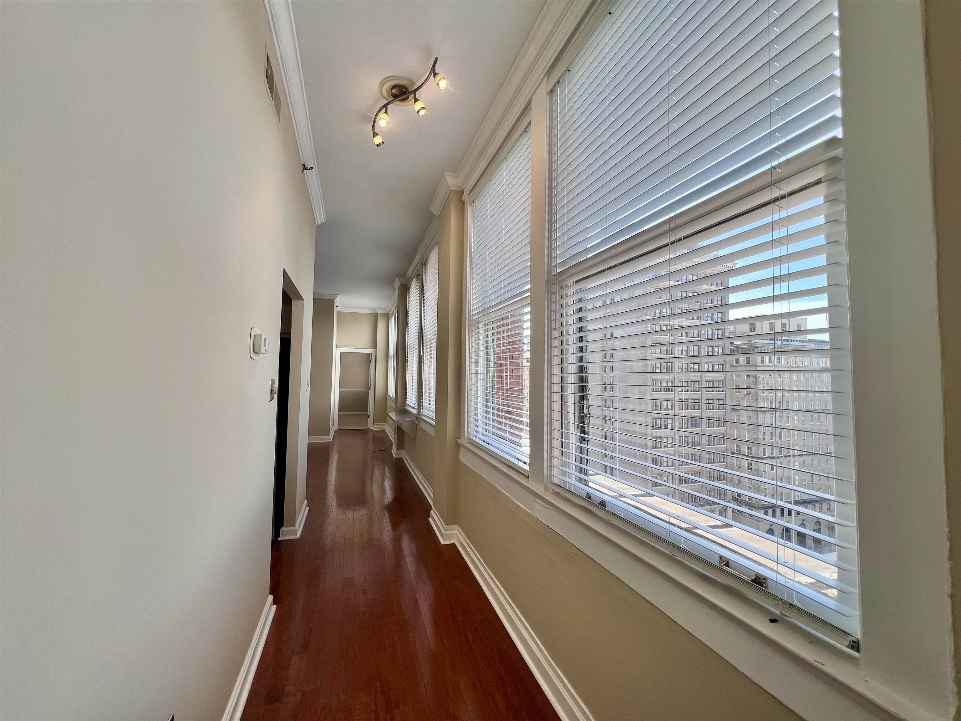 10 N Main St 10c Property Photo 29