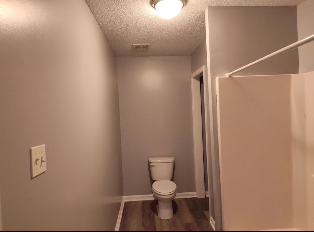 2525 Rozelle Rd Property Photo 3