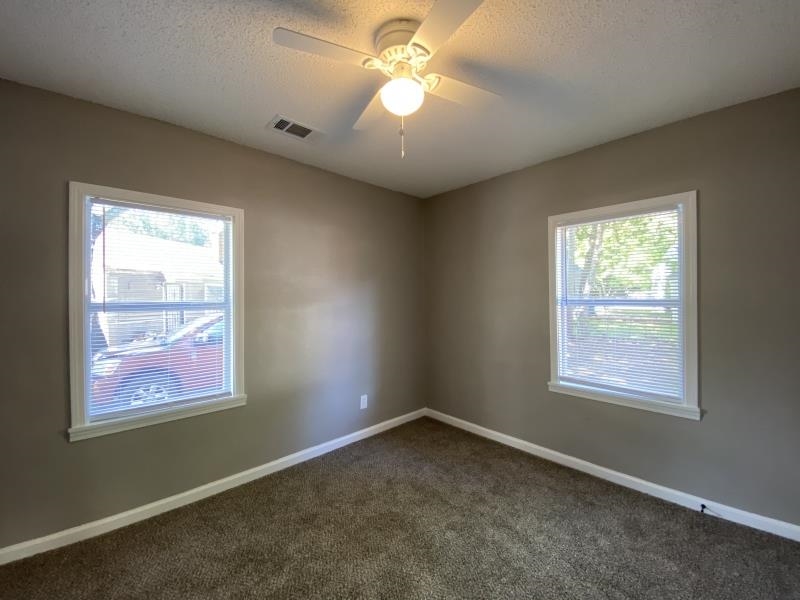 2119 Pendleton St Property Photo 6