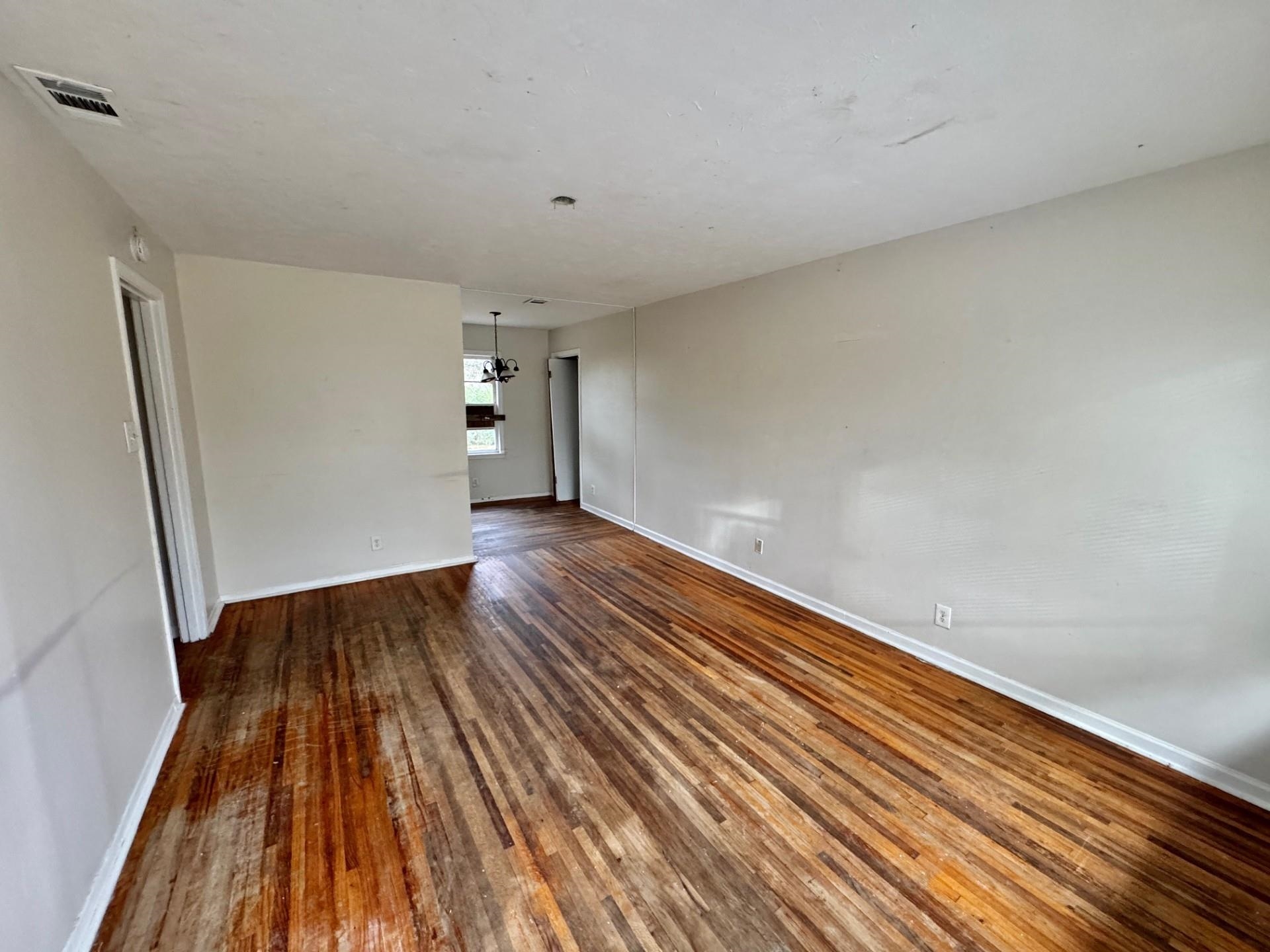 4967 Newton Rd Property Photo 3