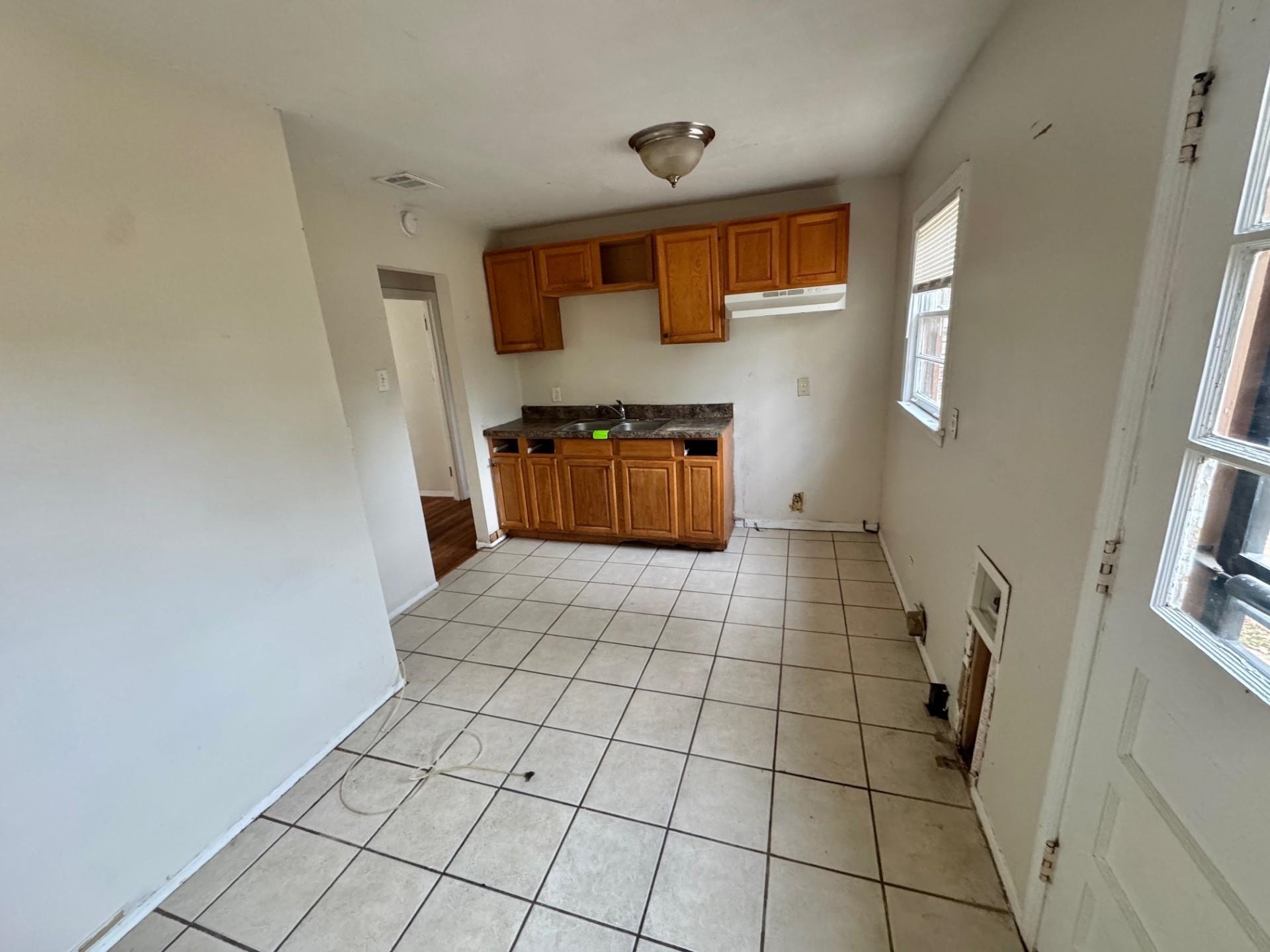 4967 Newton Rd Property Photo 5