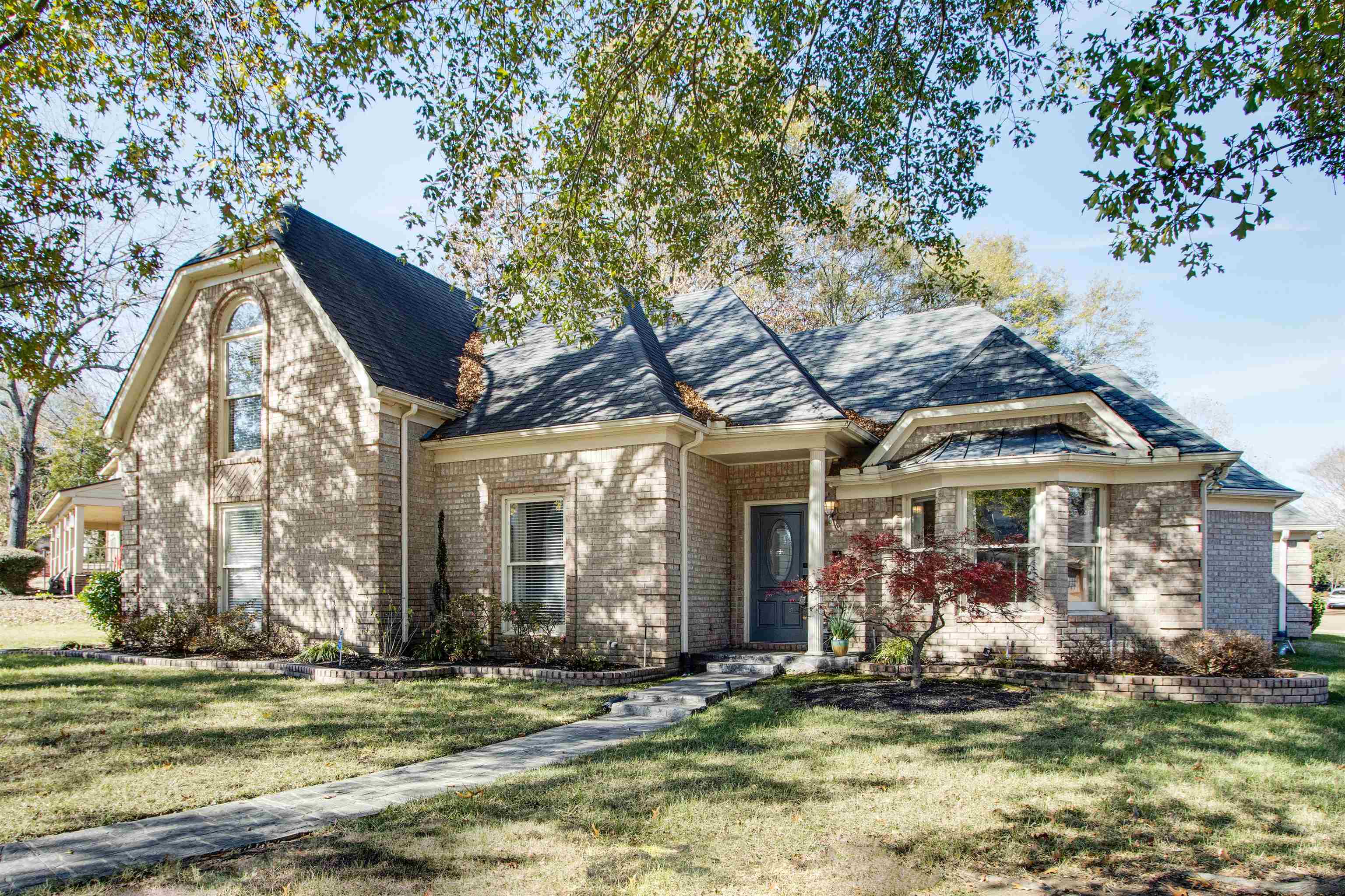8796 E Plantation Oaks Dr Property Photo 2