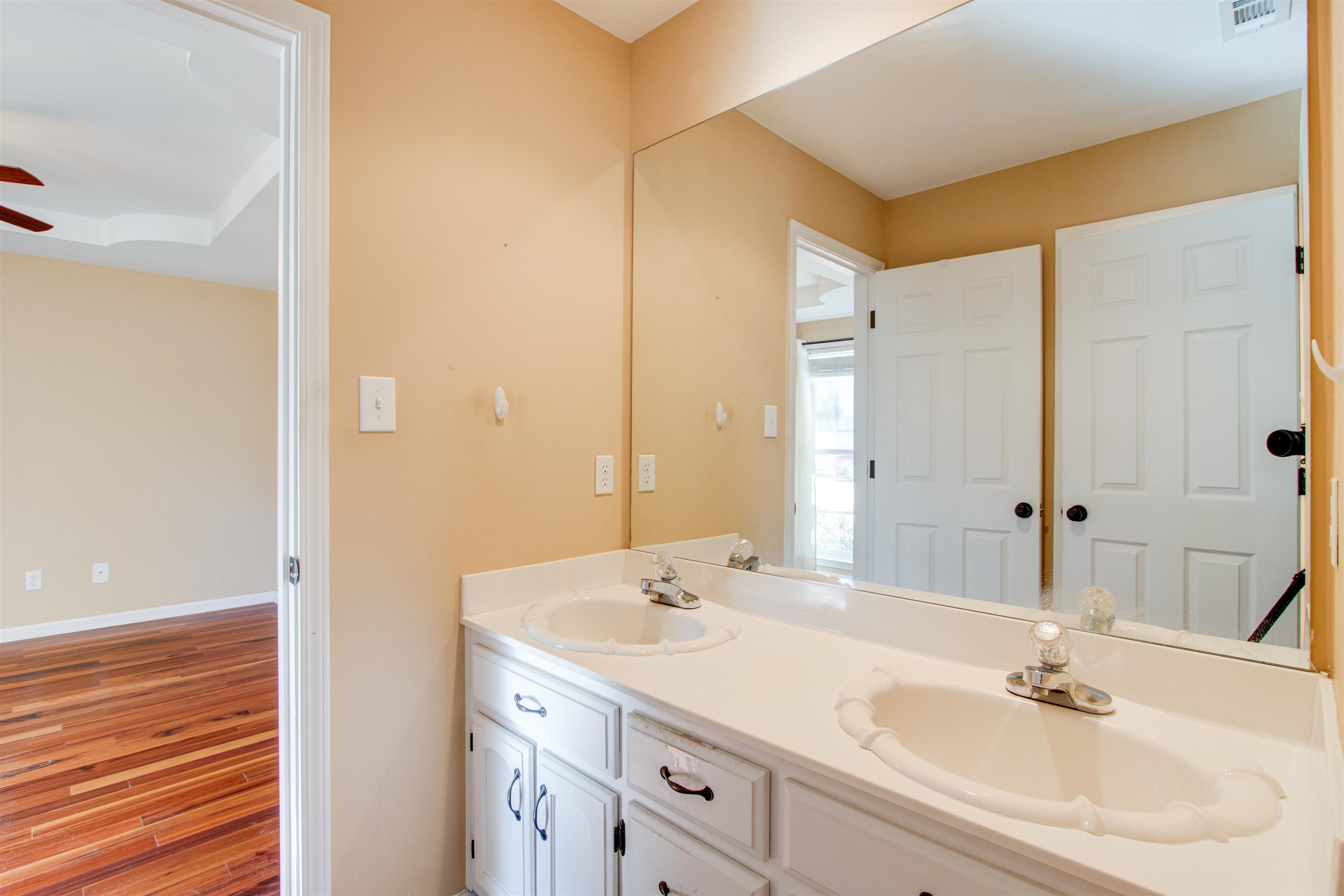 8796 E Plantation Oaks Dr Property Photo 27