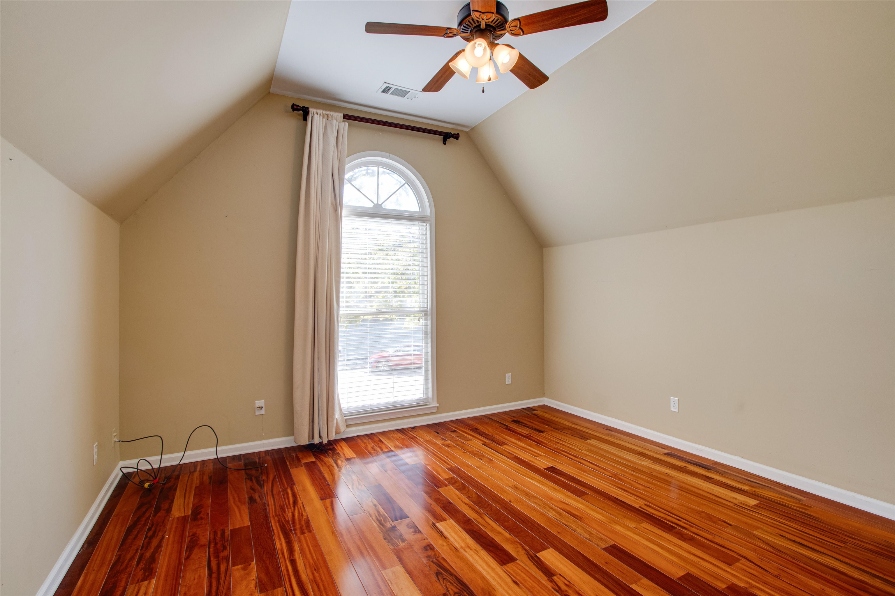 8796 E Plantation Oaks Dr Property Photo 34