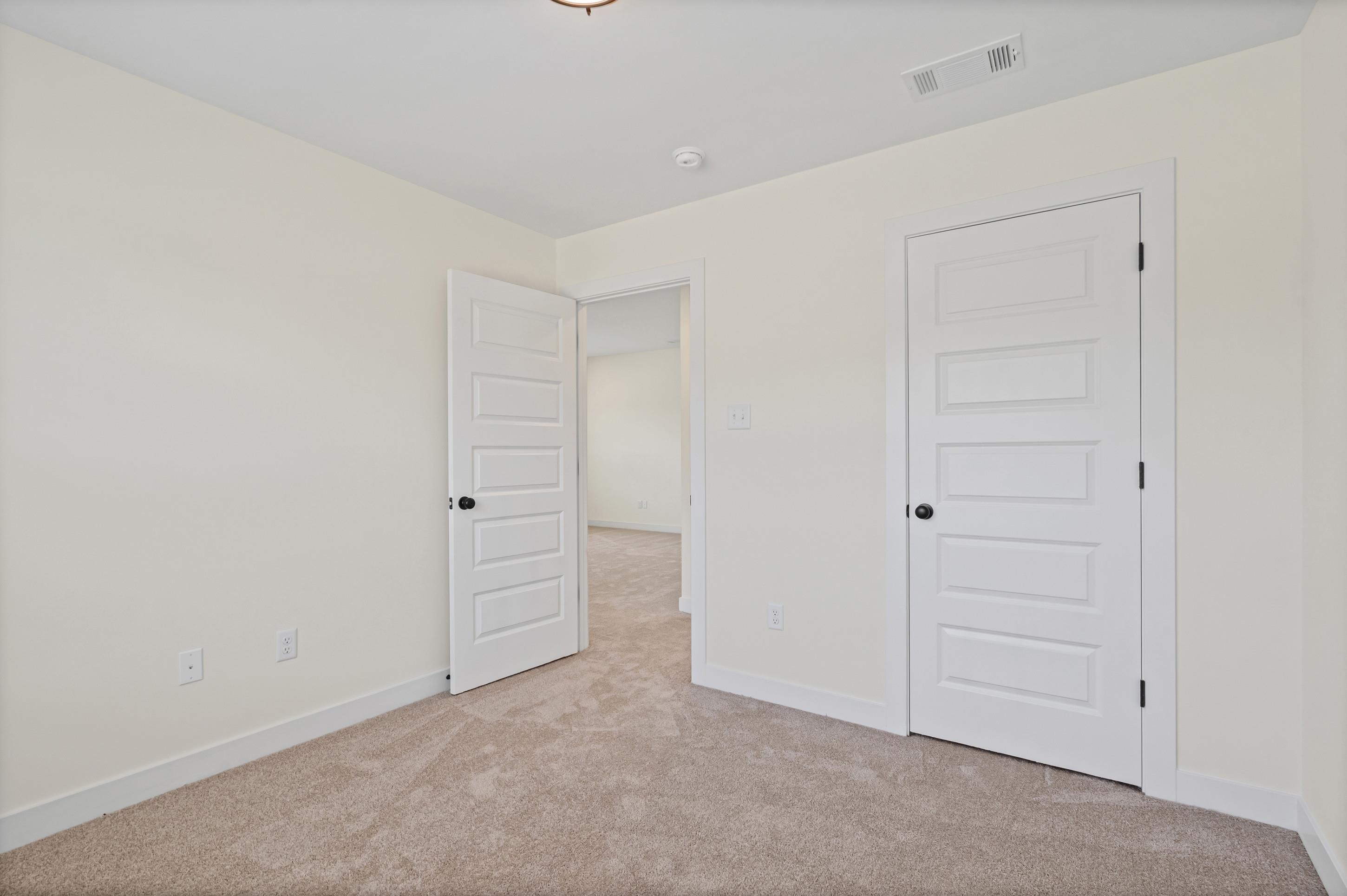 155 Hazel Crest Dr Property Photo 23