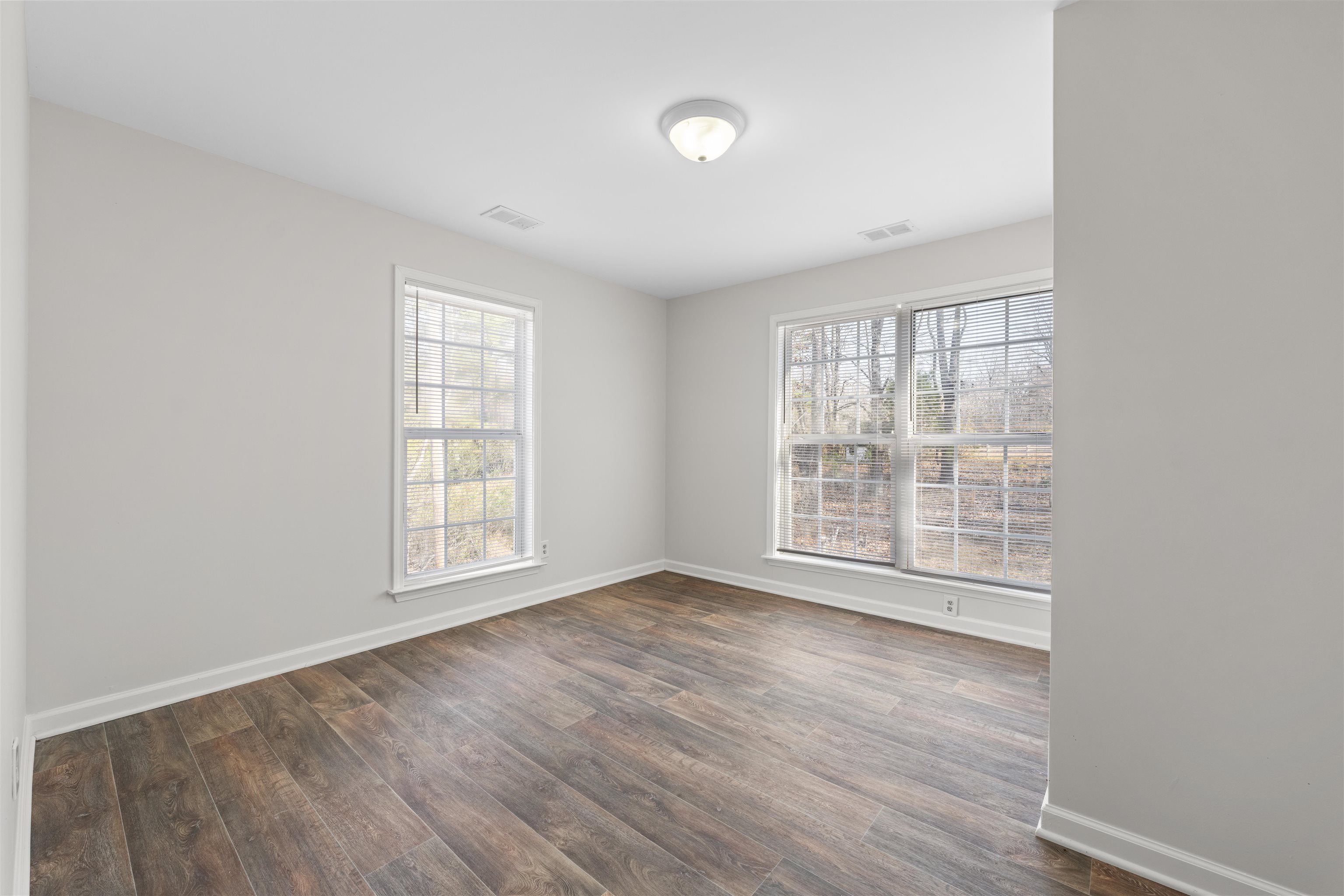 465 Metro Rd Property Photo 11