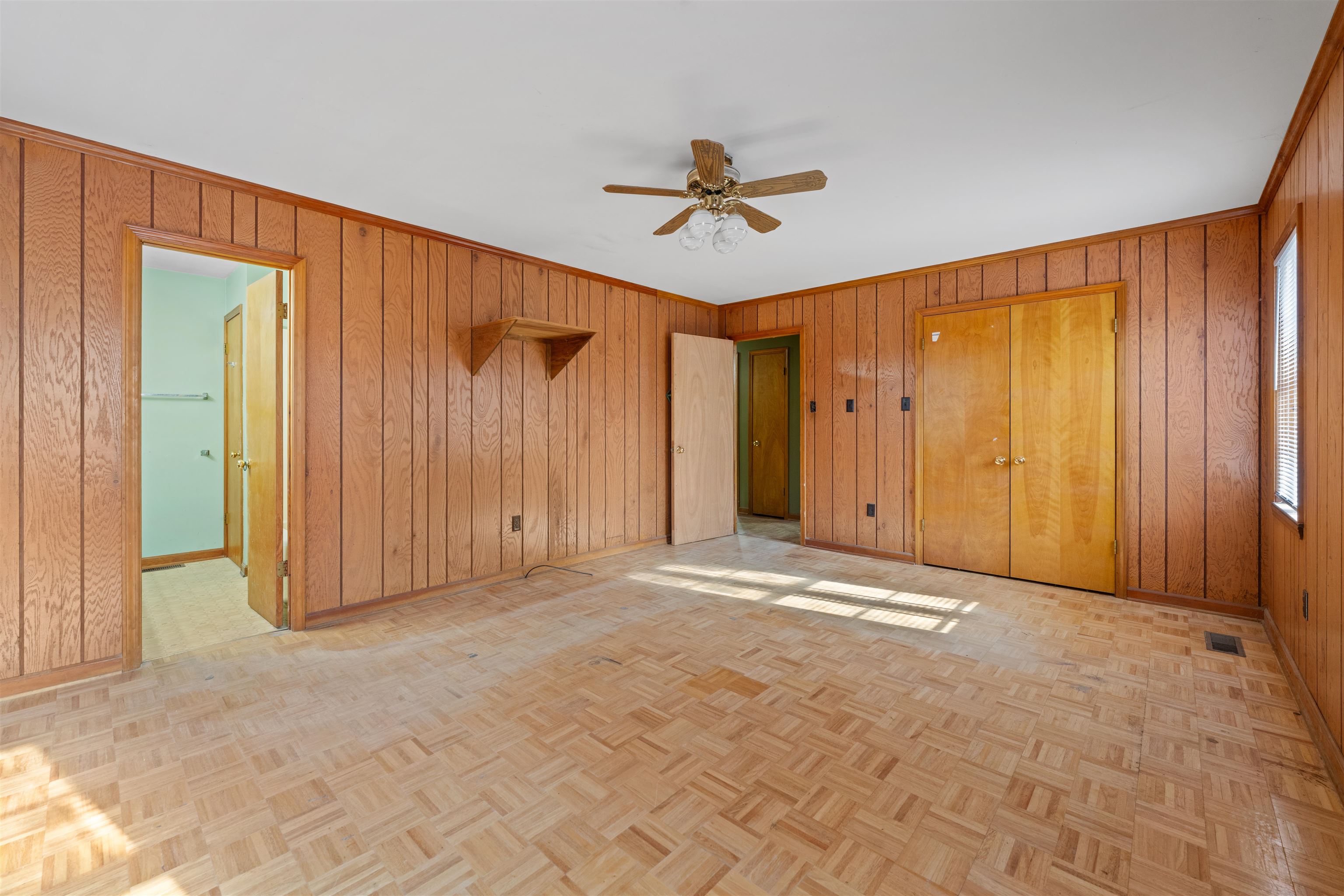 465 Metro Rd Property Photo 17