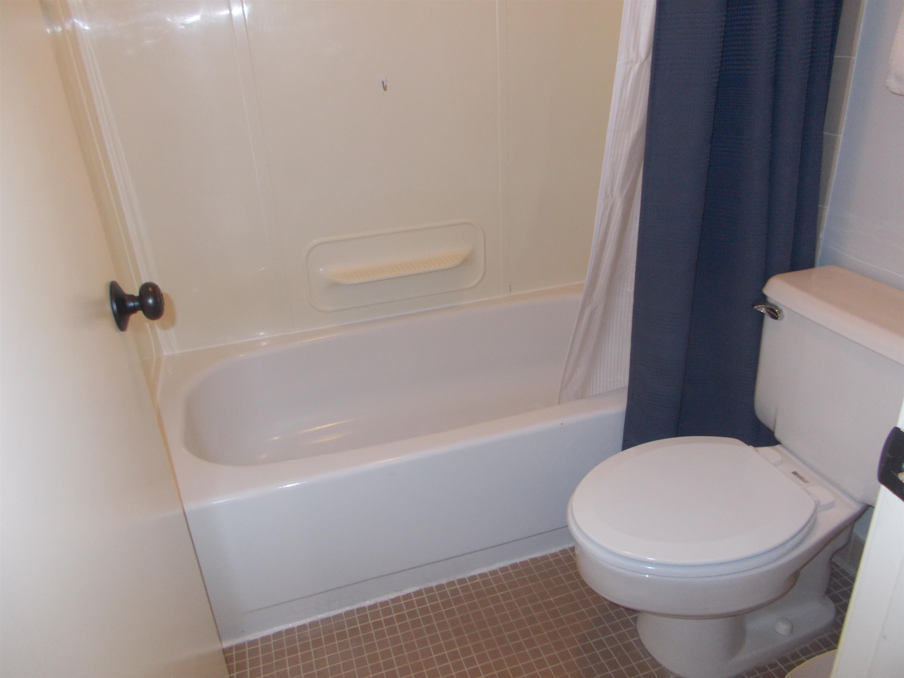 109 N Main St 1207 Property Photo 13