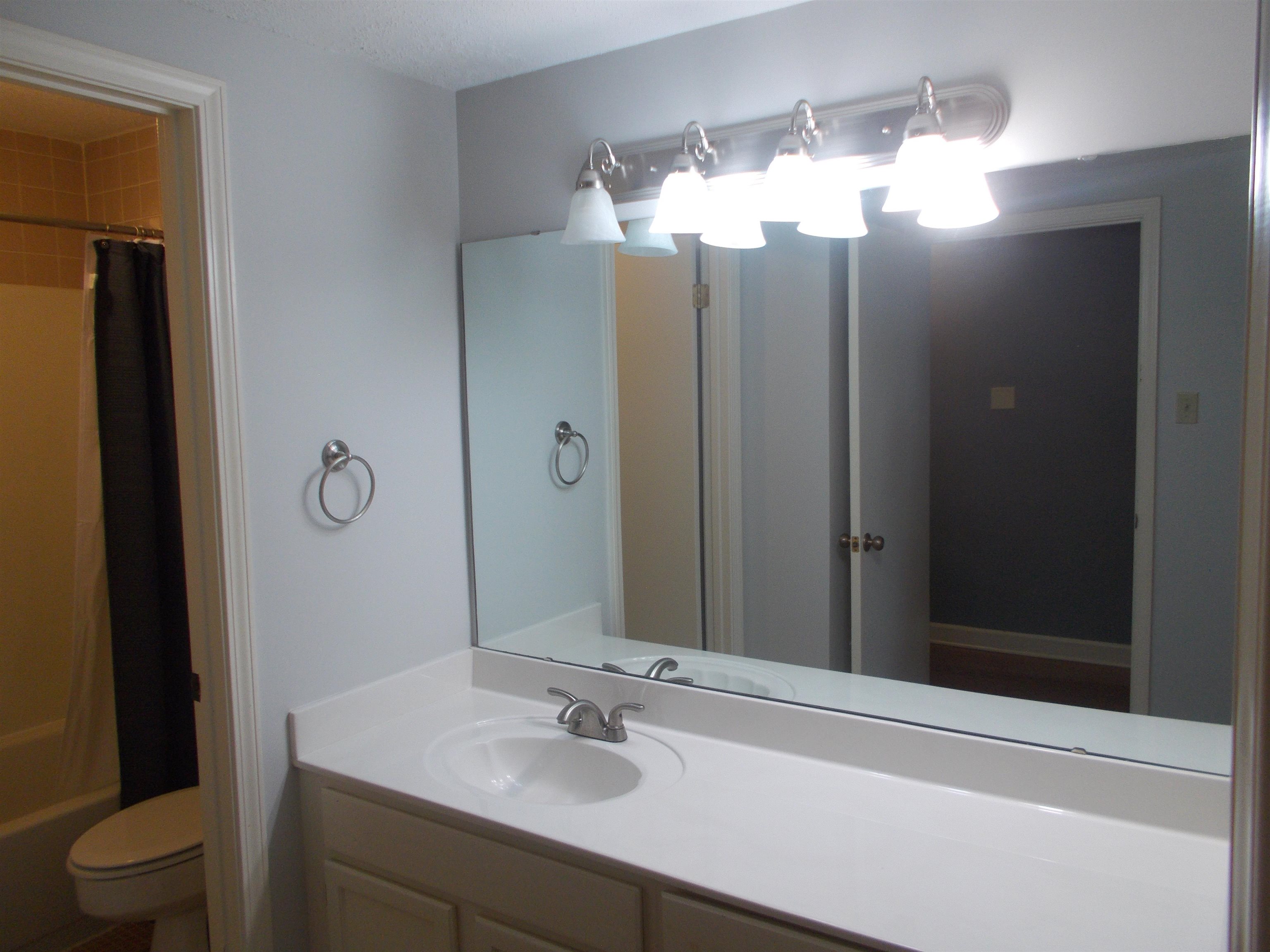 109 N Main St 1207 Property Photo 14
