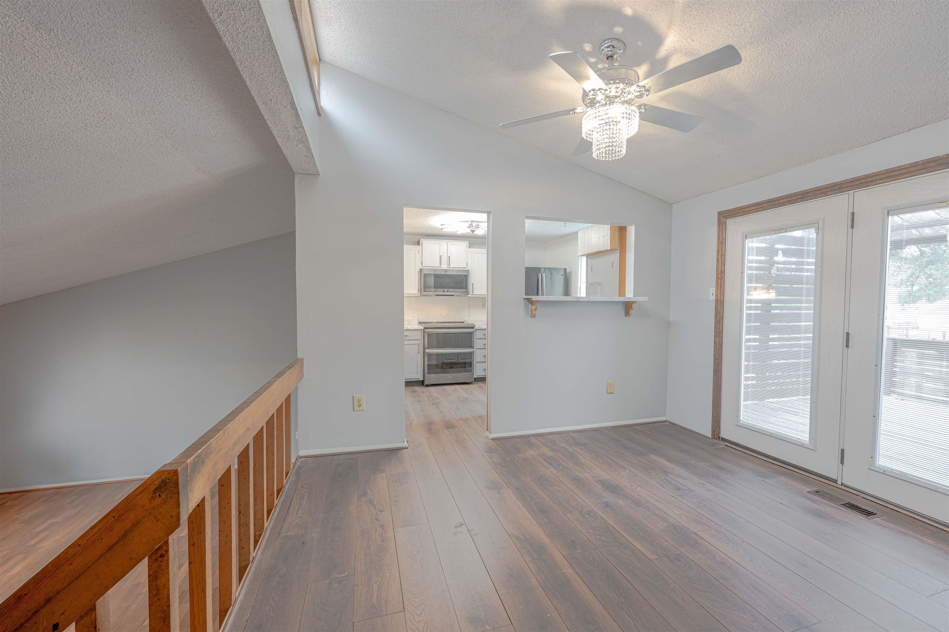 4175 Catalpa Hill Dr Property Photo 7