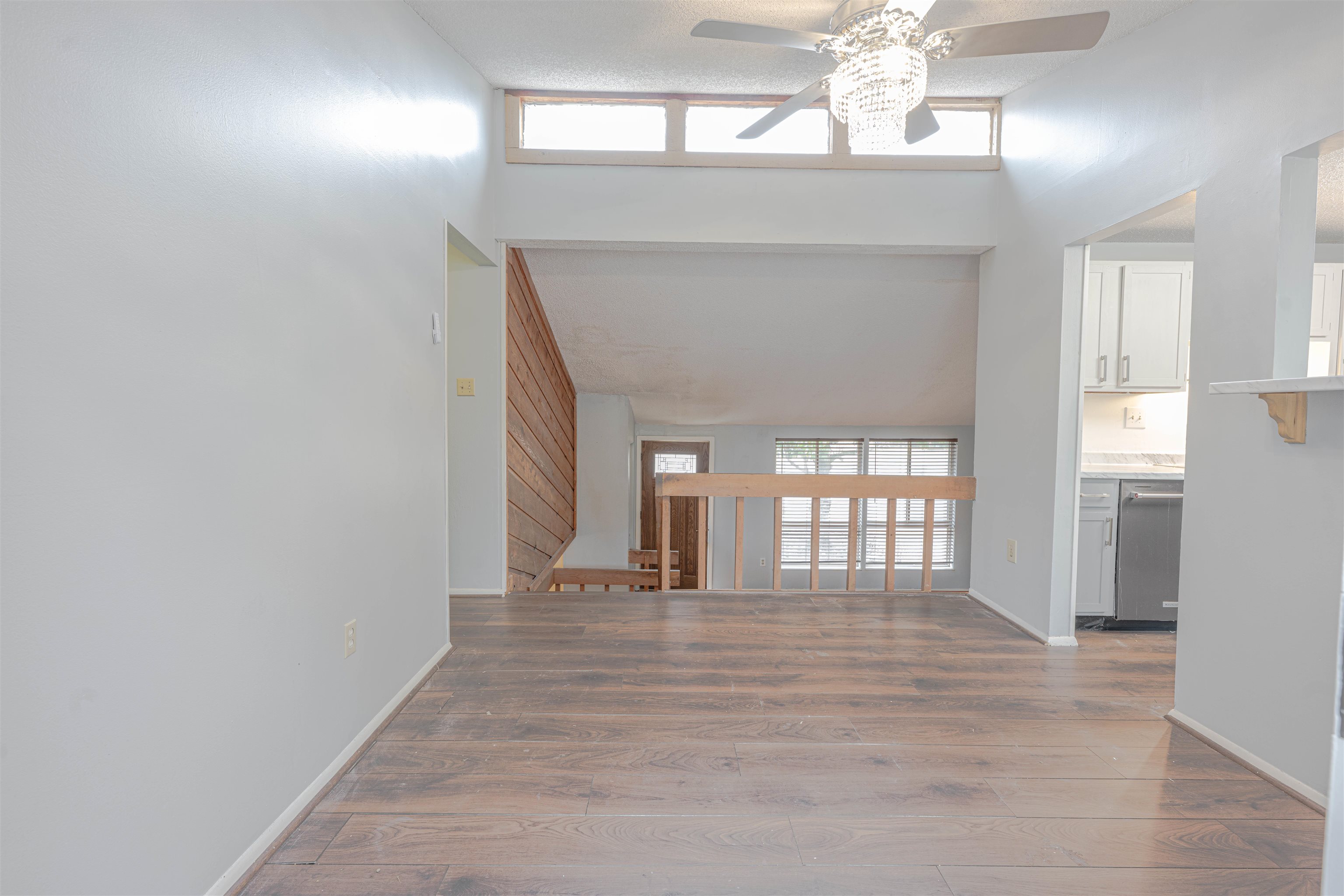 4175 Catalpa Hill Dr Property Photo 8