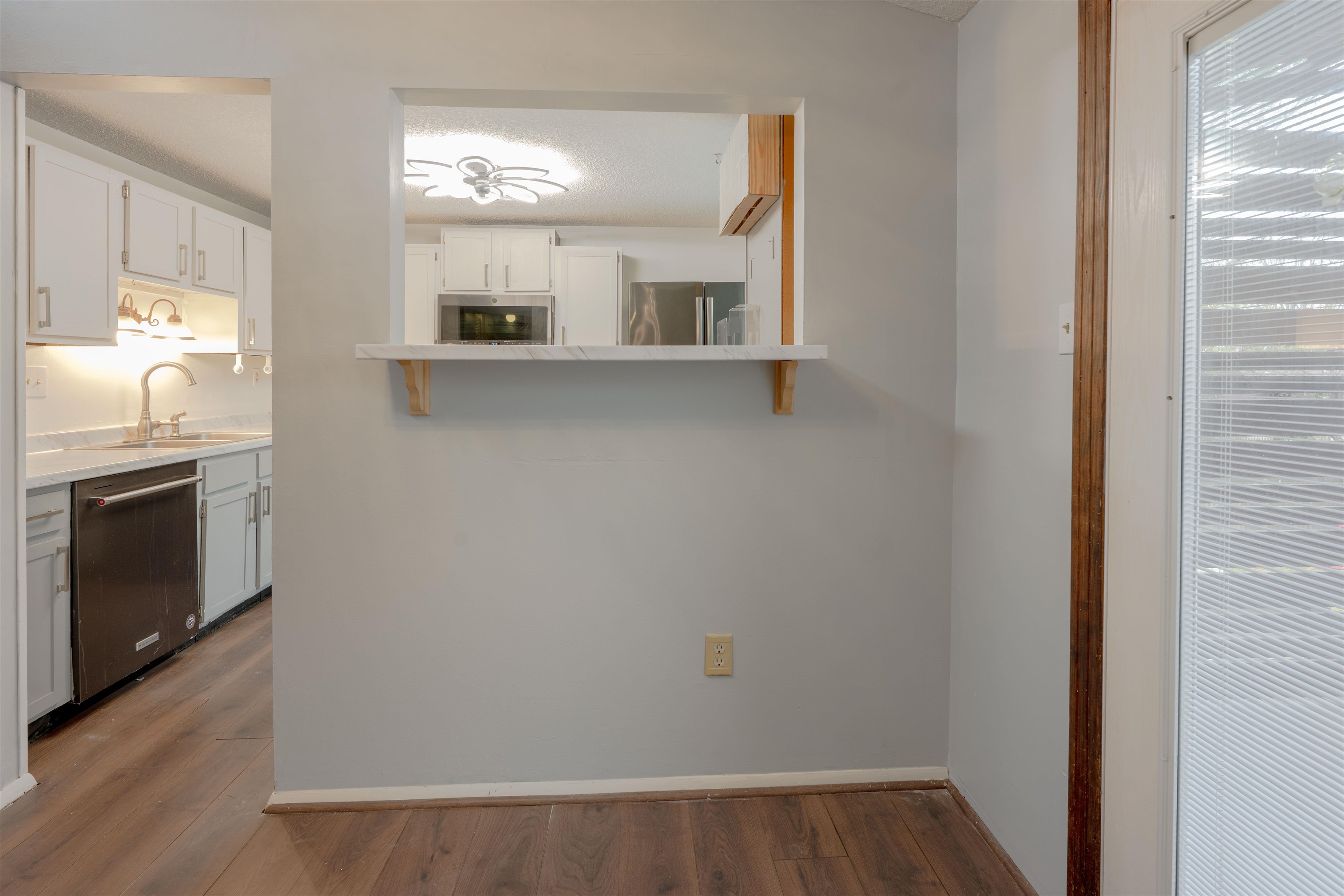 4175 Catalpa Hill Dr Property Photo 10