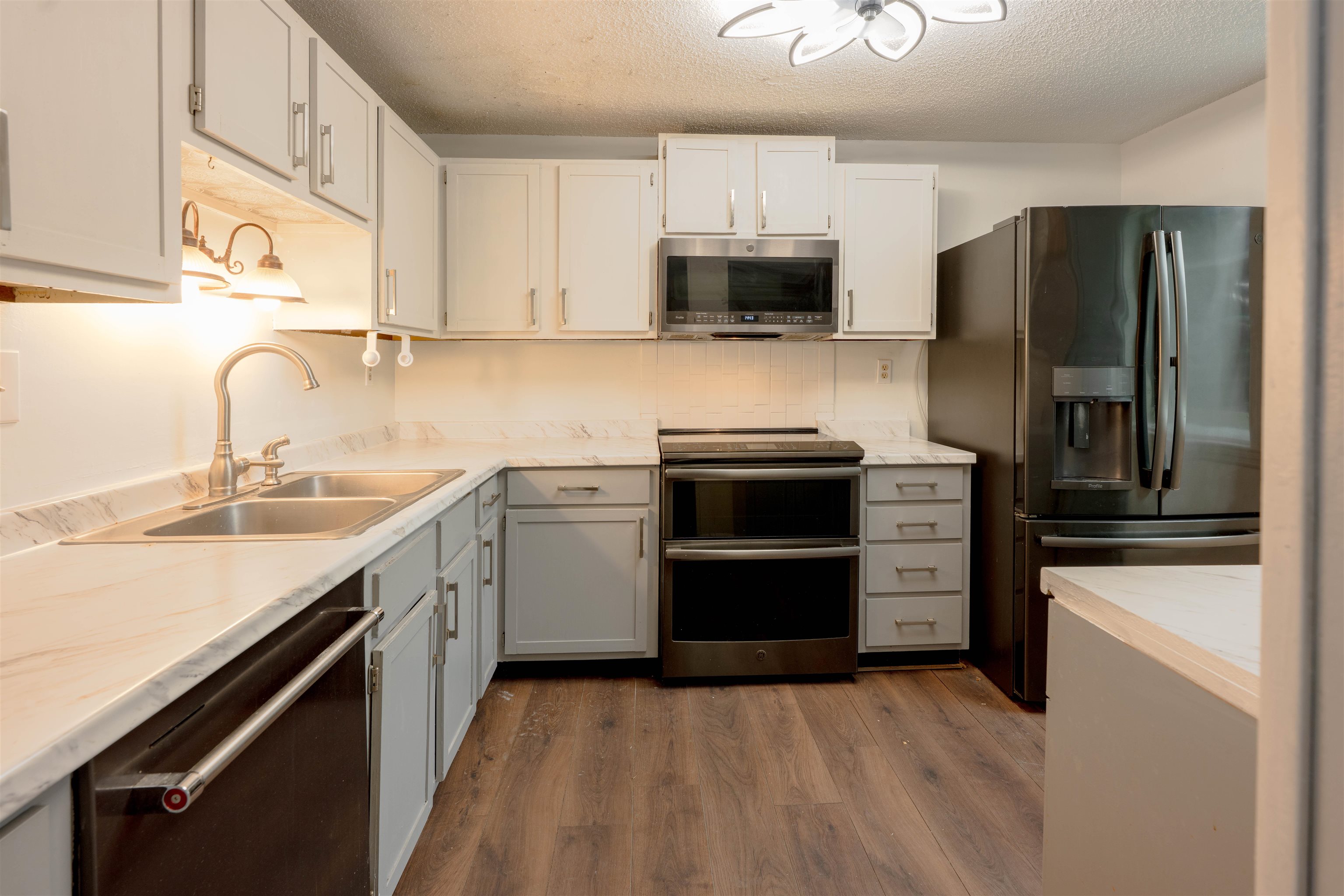 4175 Catalpa Hill Dr Property Photo 11