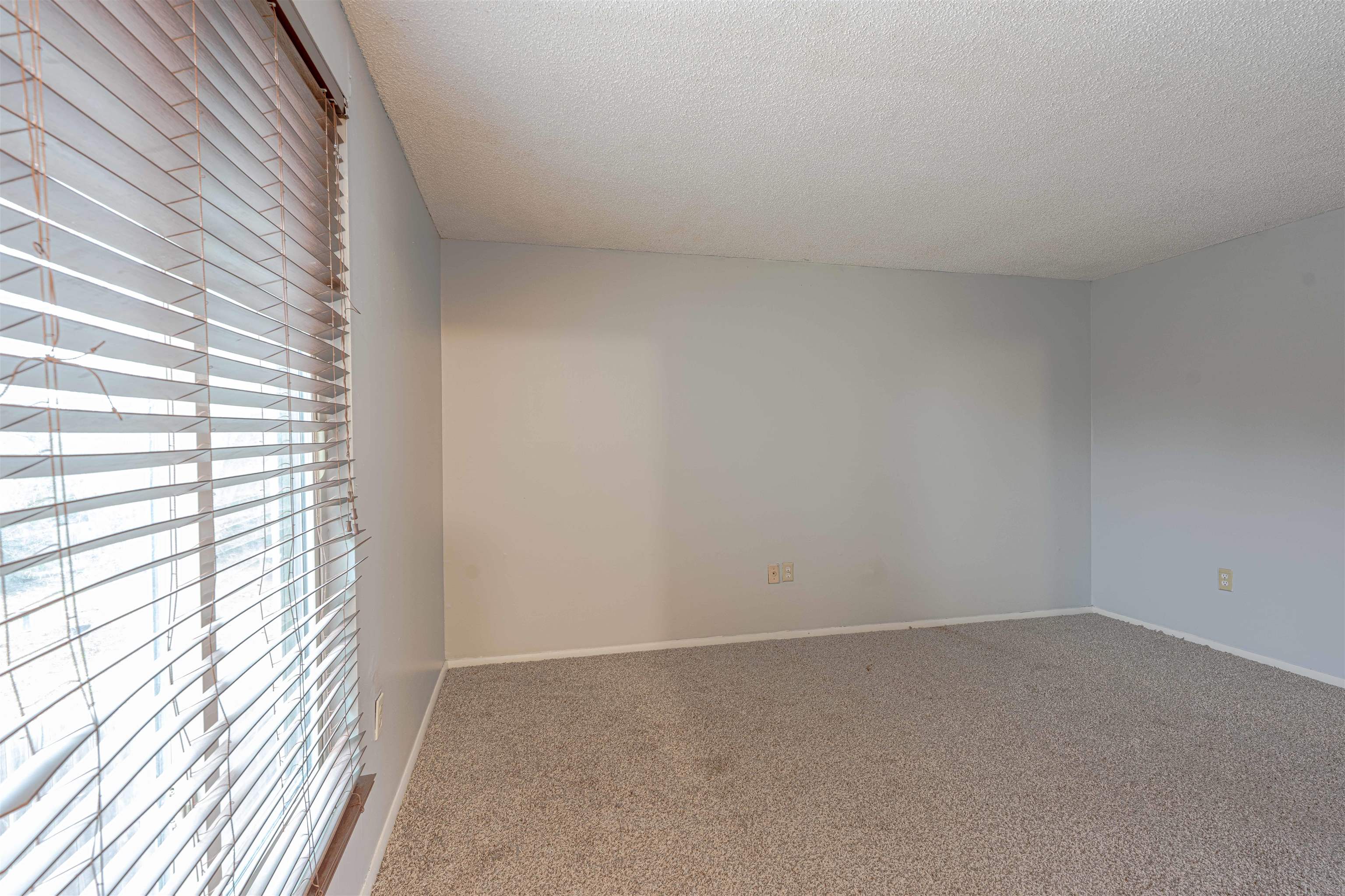 4175 Catalpa Hill Dr Property Photo 20