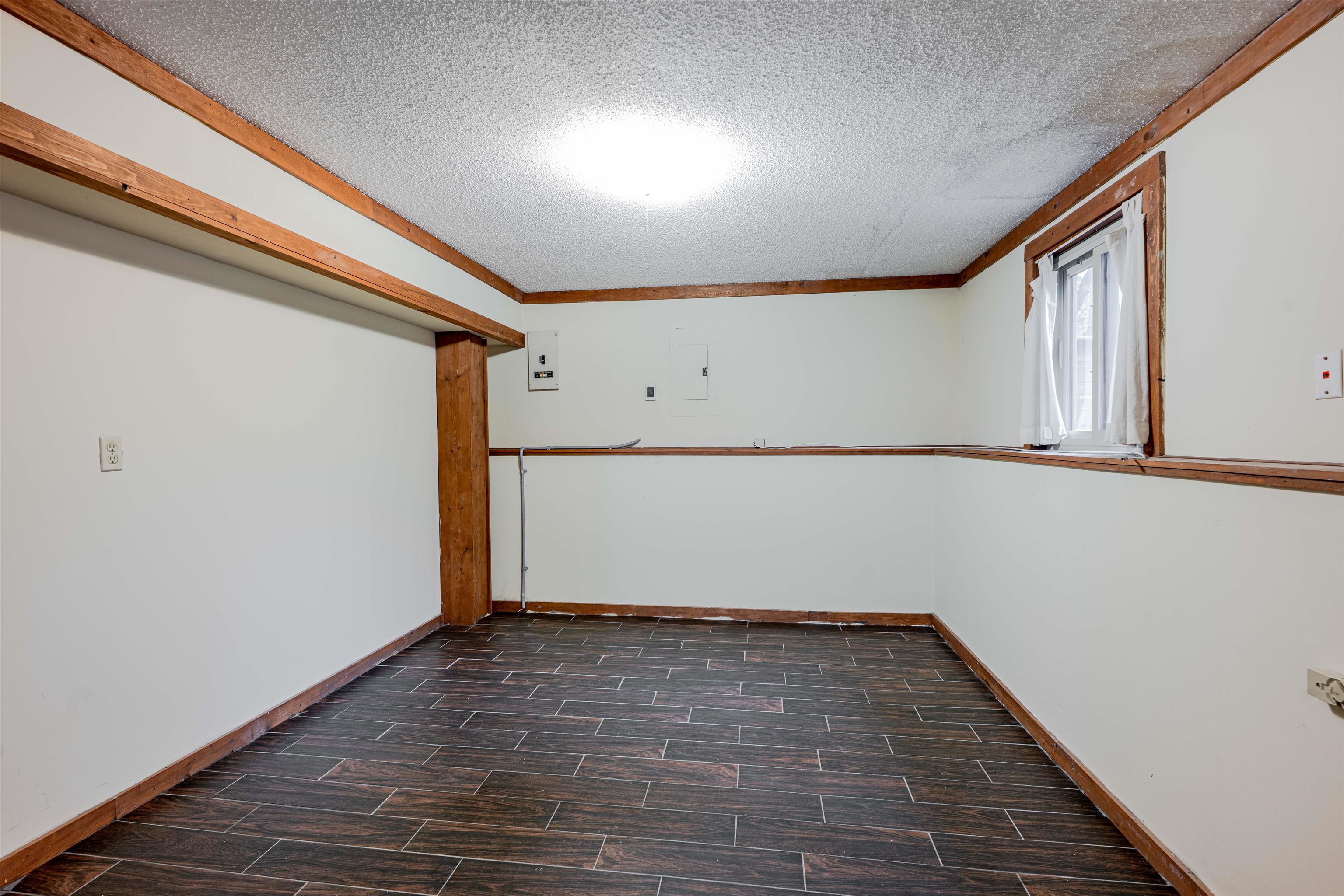 4175 Catalpa Hill Dr Property Photo 27
