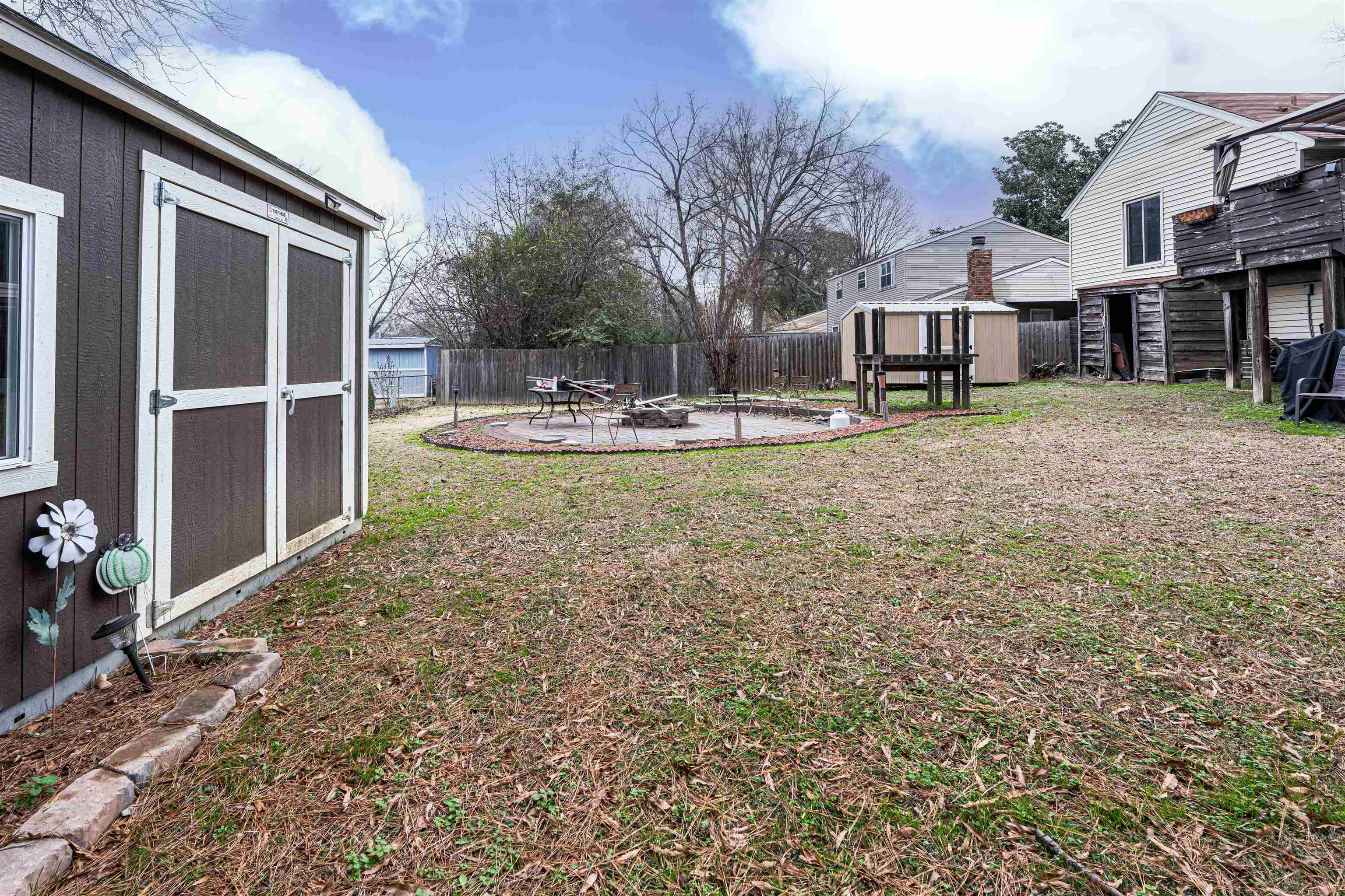 4175 Catalpa Hill Dr Property Photo 31