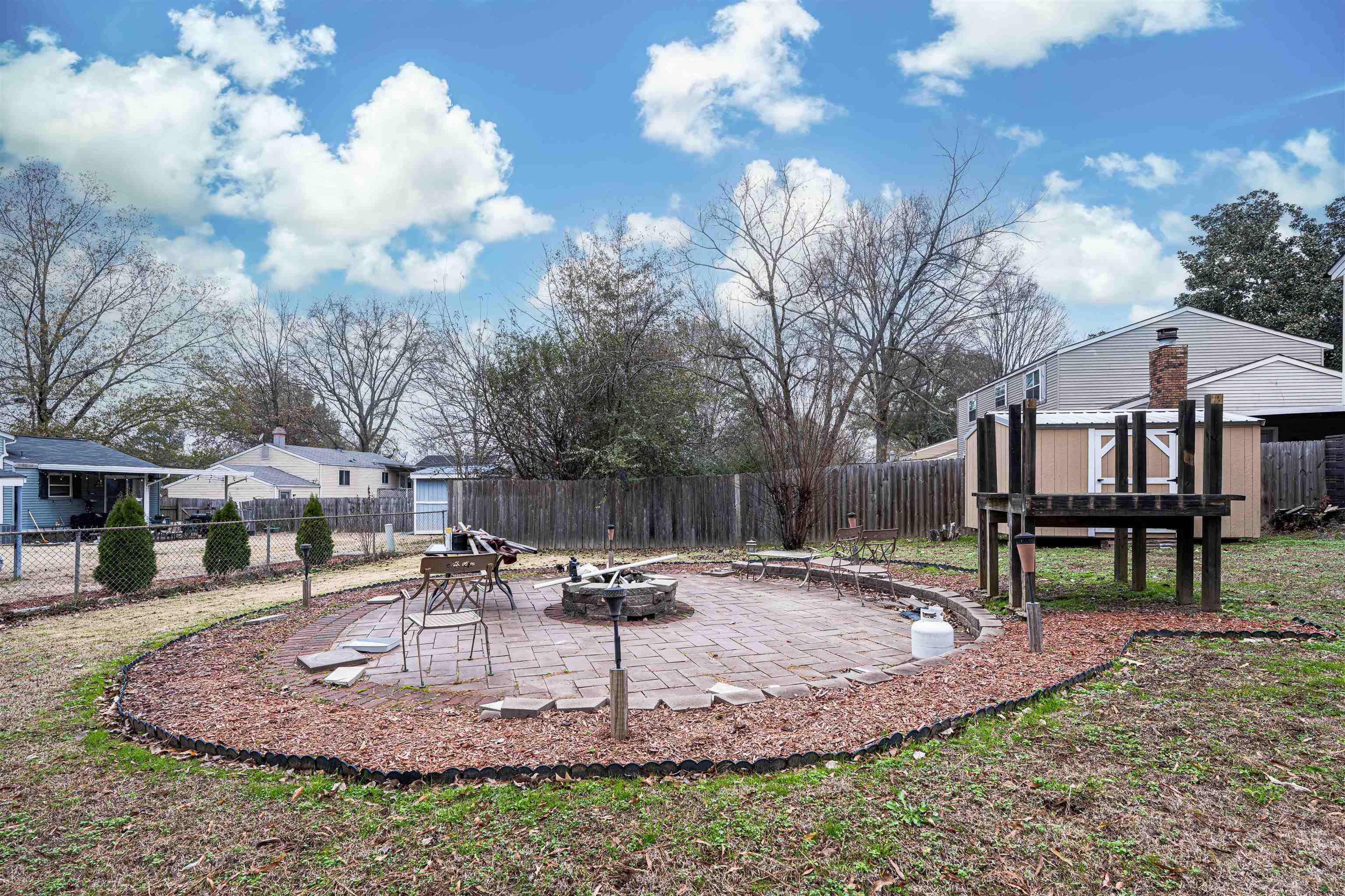 4175 Catalpa Hill Dr Property Photo 33