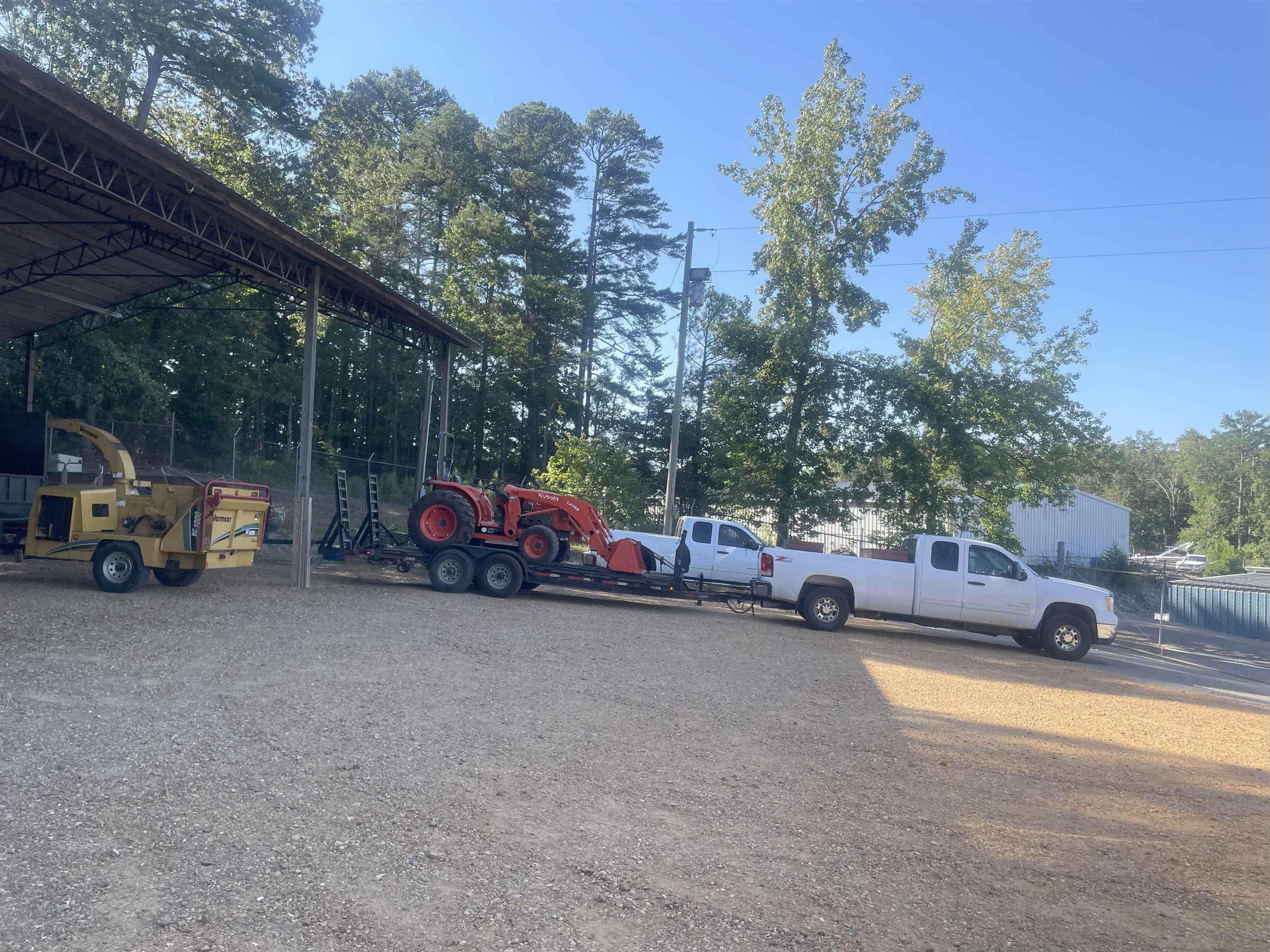 Pickwick Tree Service Rd Property Photo 2