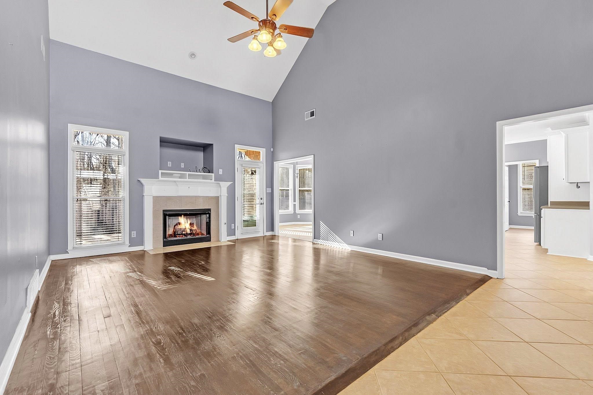 6587 Carolot Ln Property Photo 4
