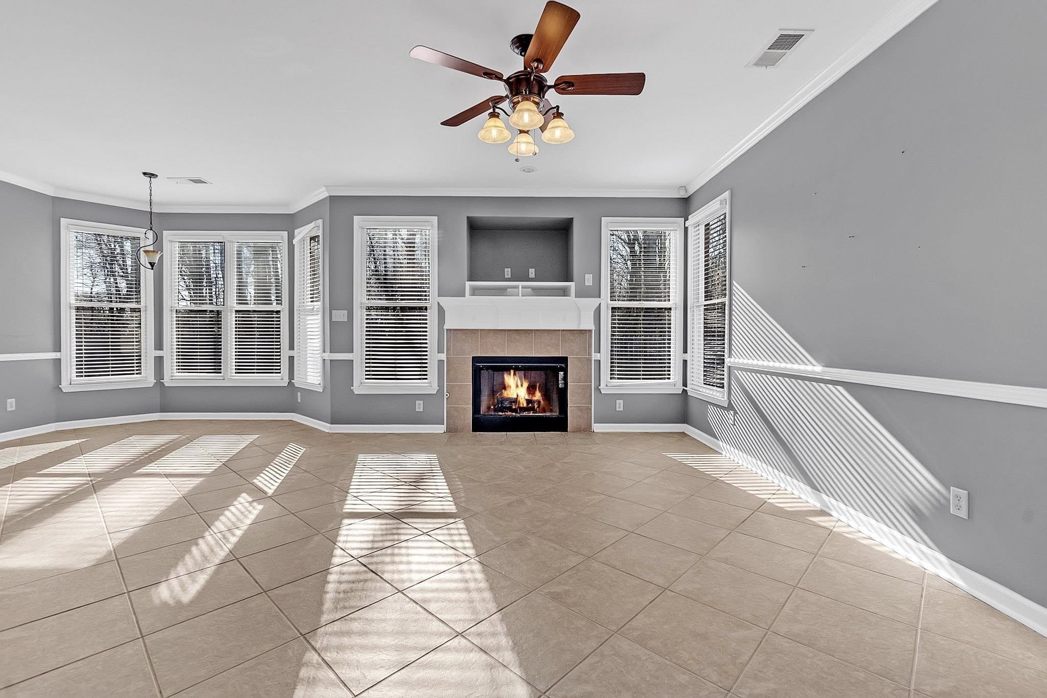6587 Carolot Ln Property Photo 7