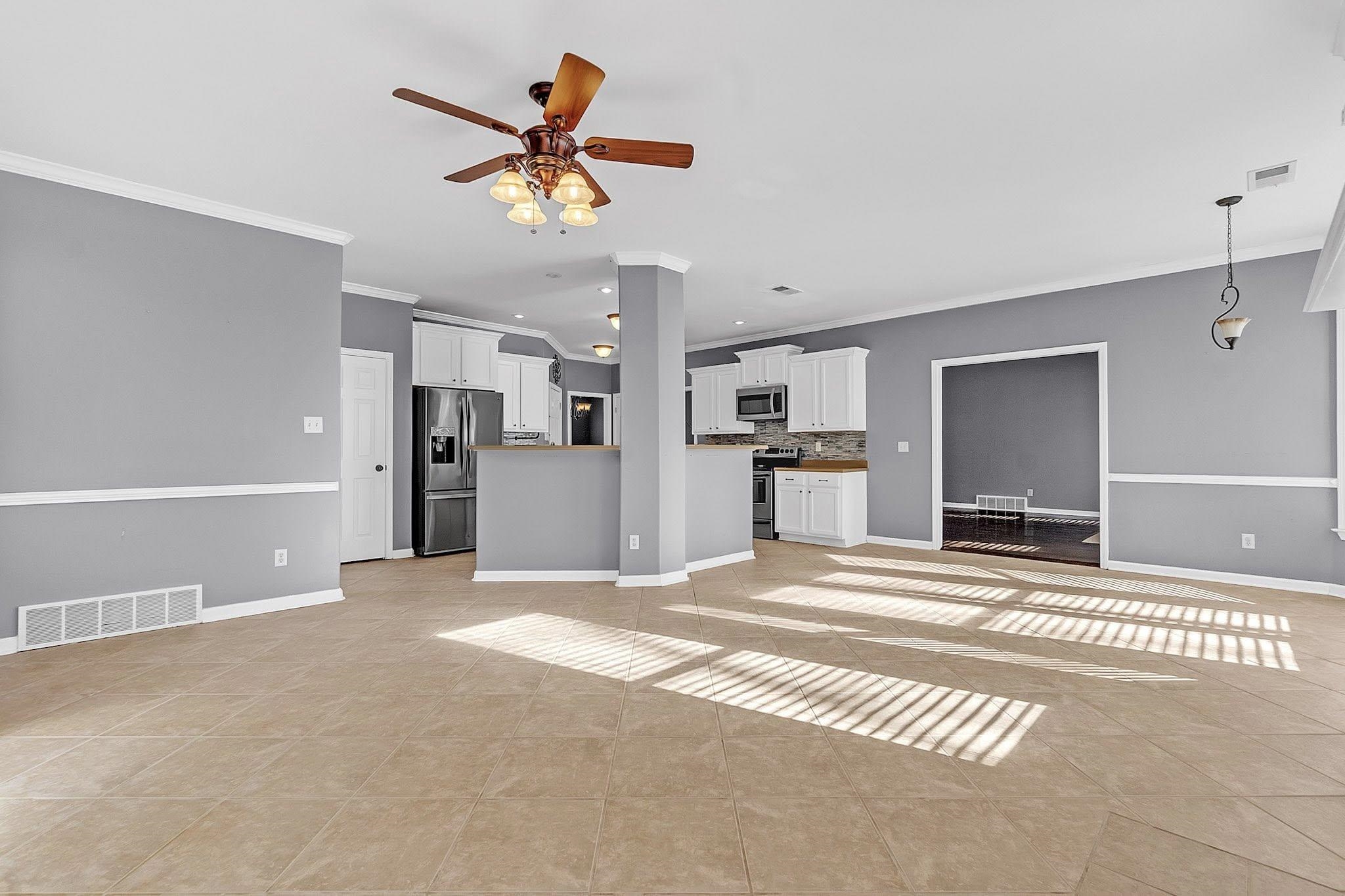 6587 Carolot Ln Property Photo 27