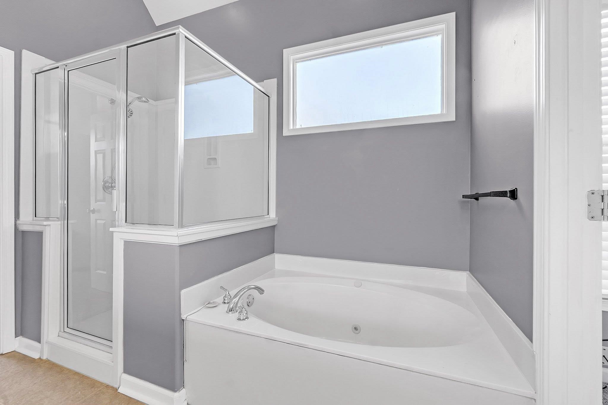 6587 Carolot Ln Property Photo 28