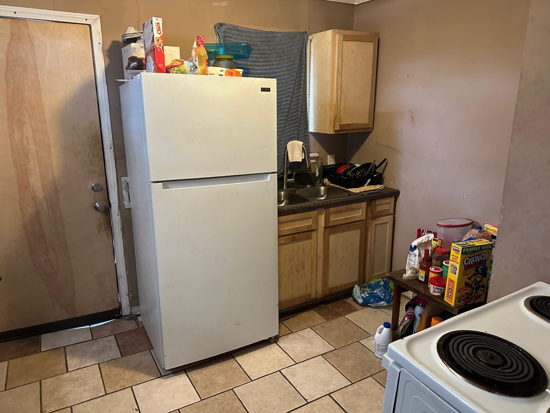 1435 Silver St Property Photo 4