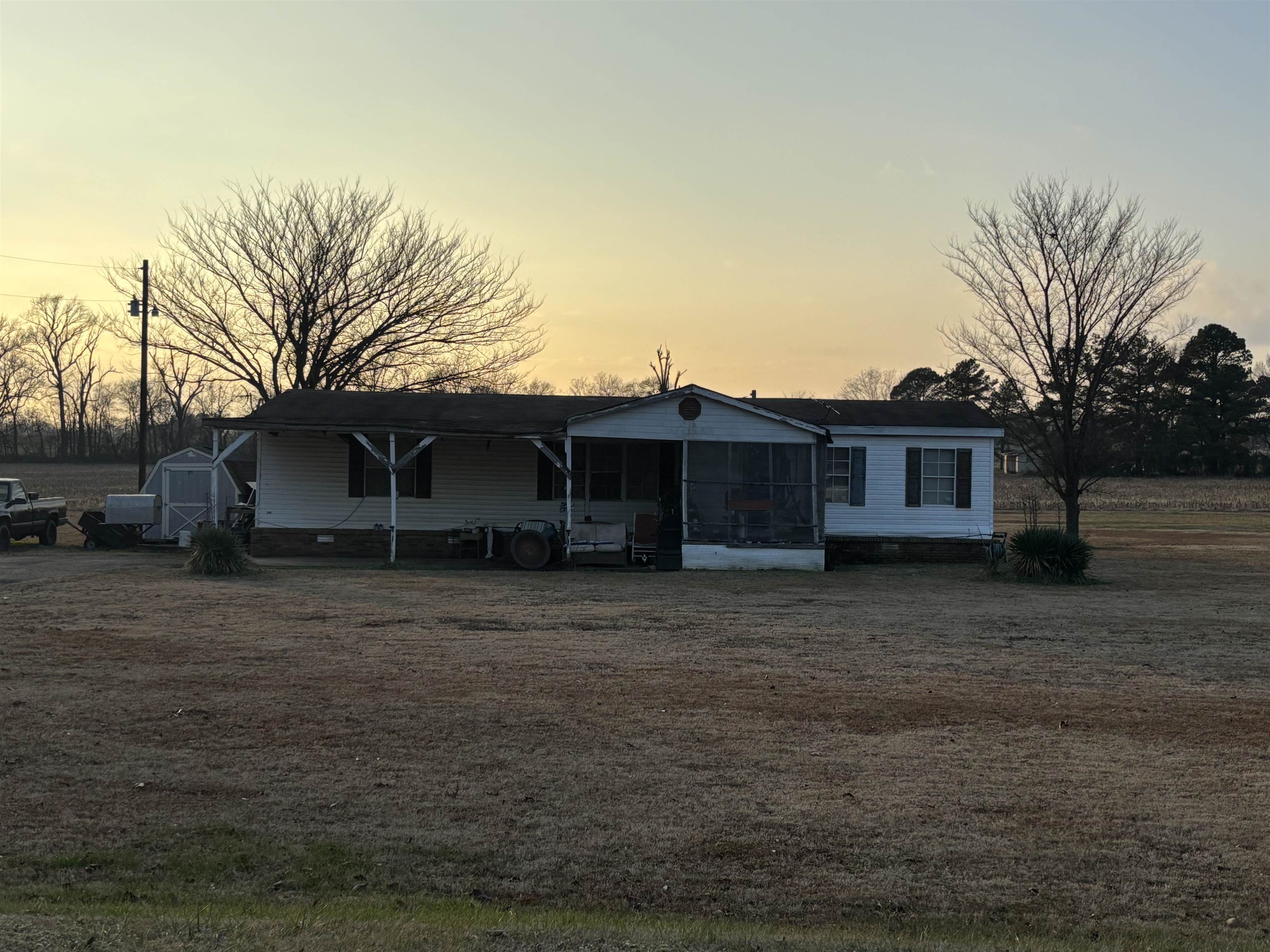 451 Yarbrough Rd Property Photo 2