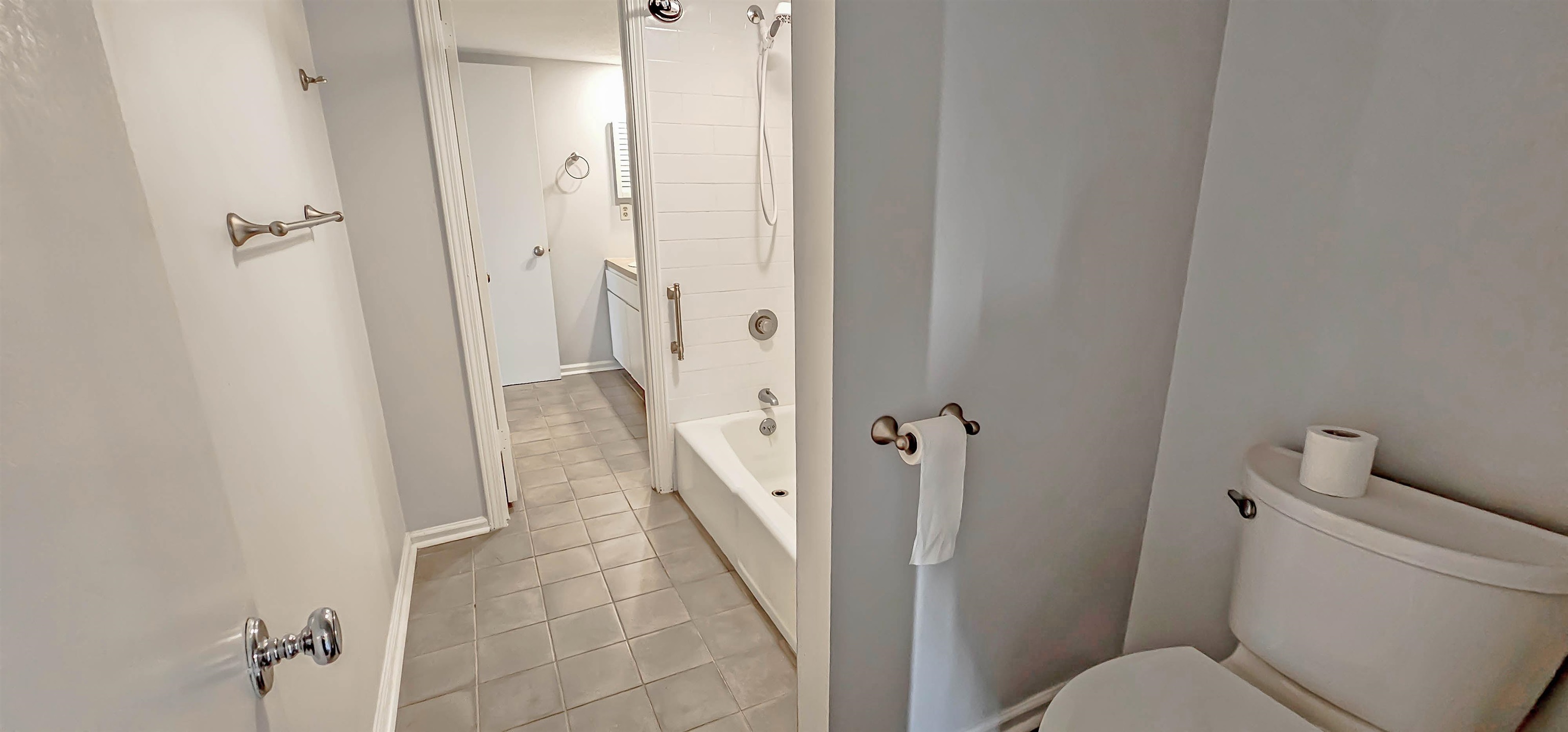 1220 Chamberlain Dr 4 Property Photo 18