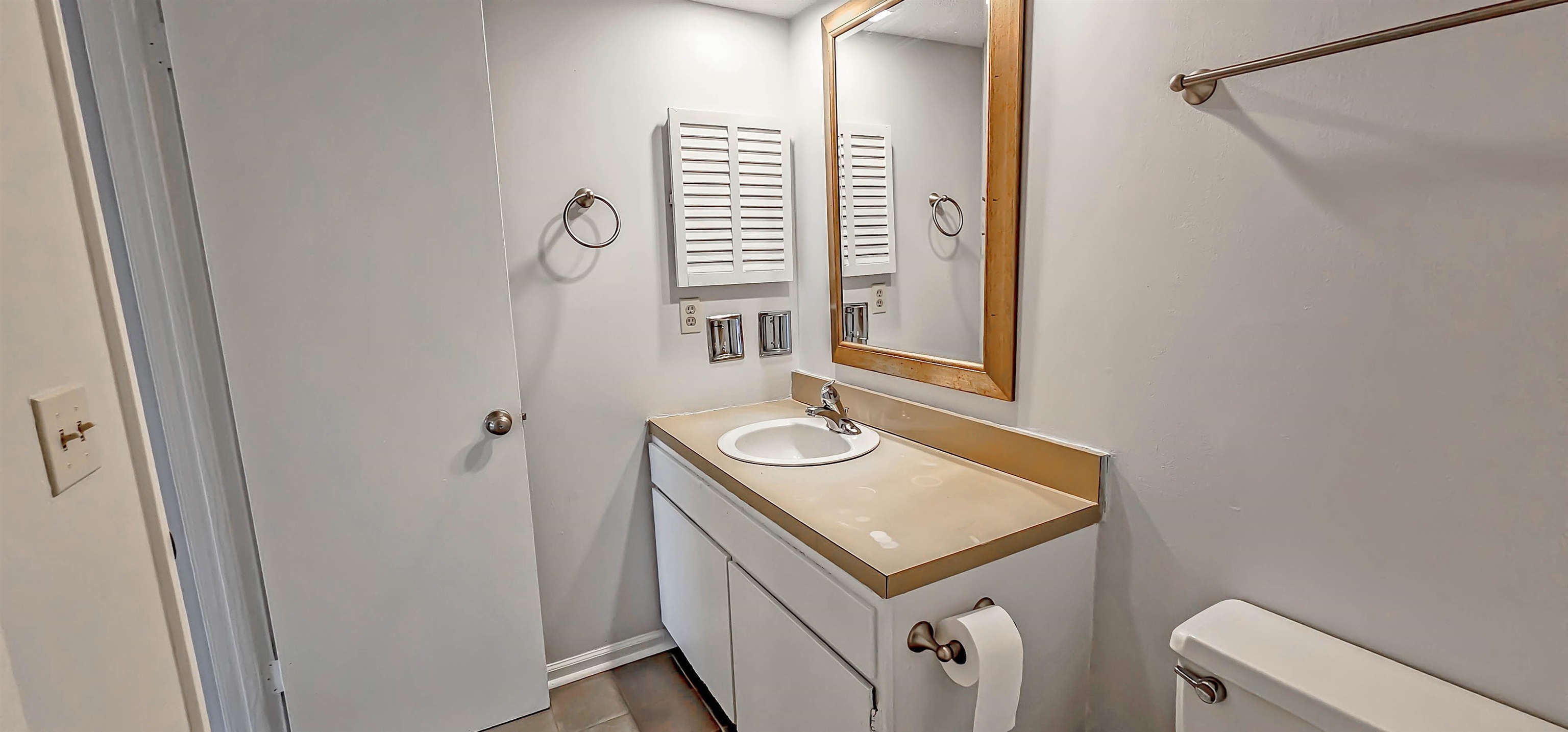 1220 Chamberlain Dr 4 Property Photo 20