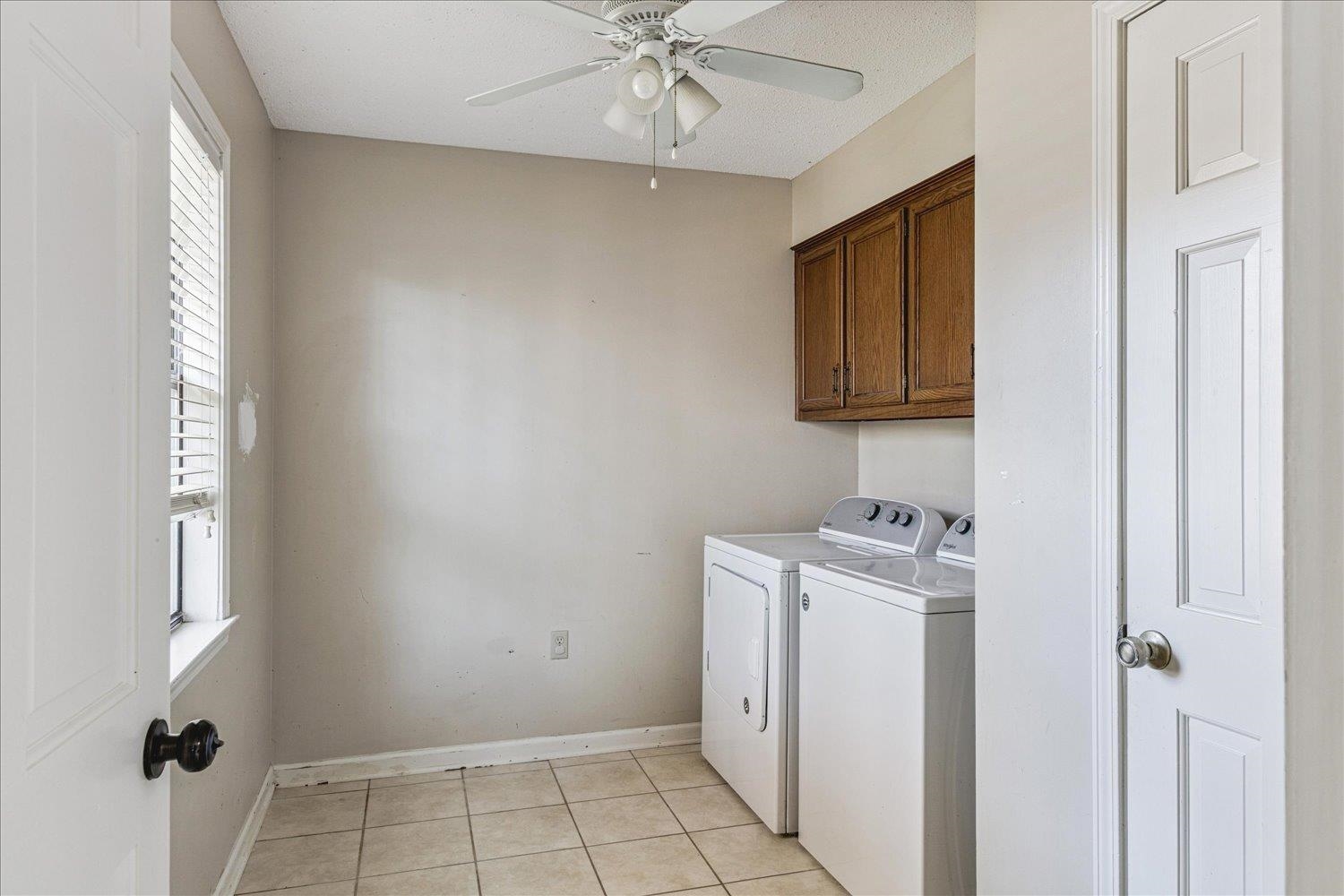 8518 Chimneyrock Blvd Property Photo 16