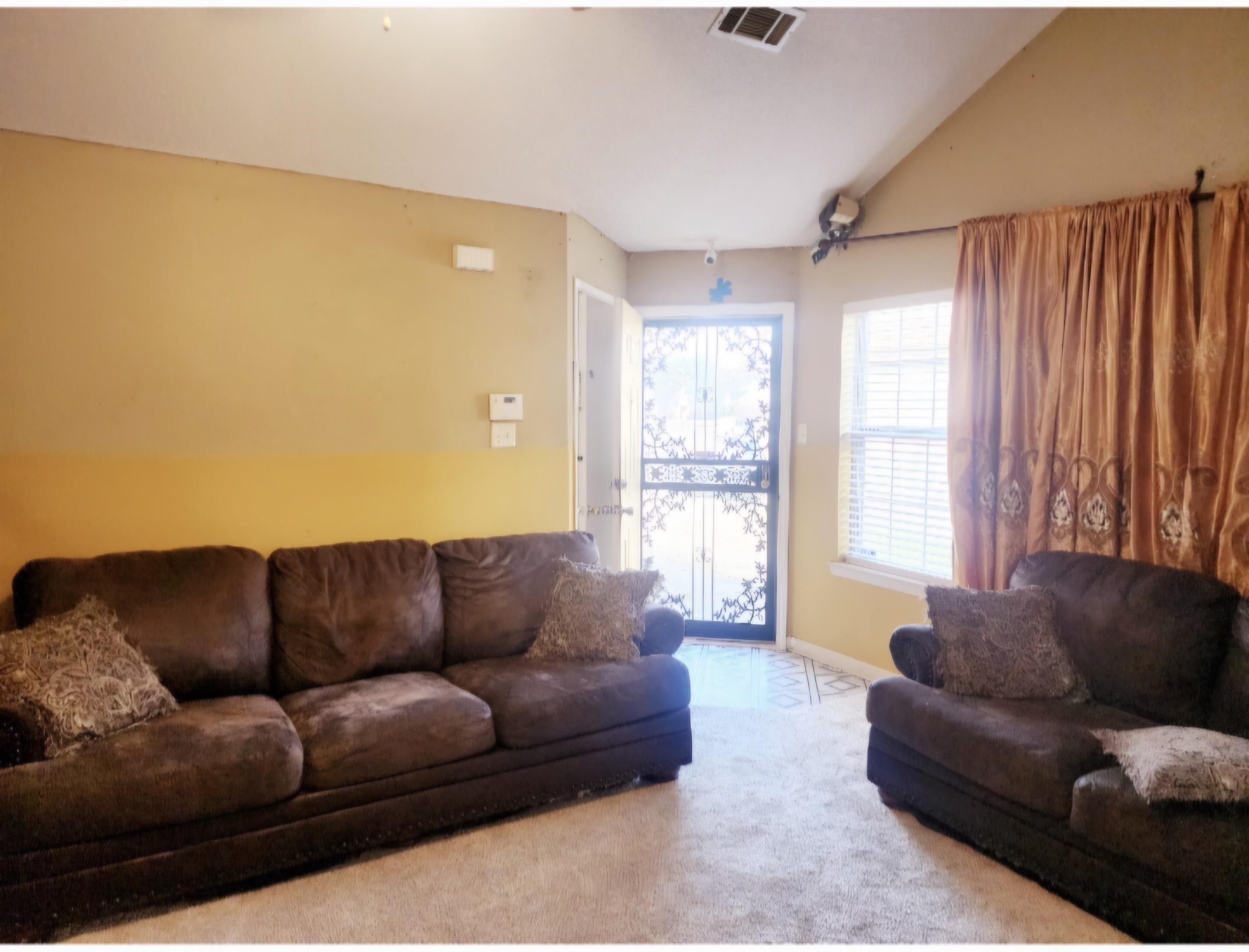 4316 Barry Meadows Cv Property Photo 6