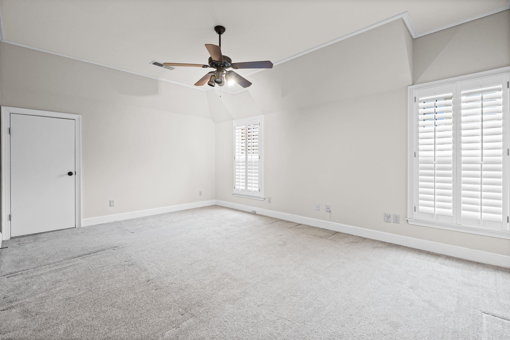 182 S Brenrich Cv Property Photo 24
