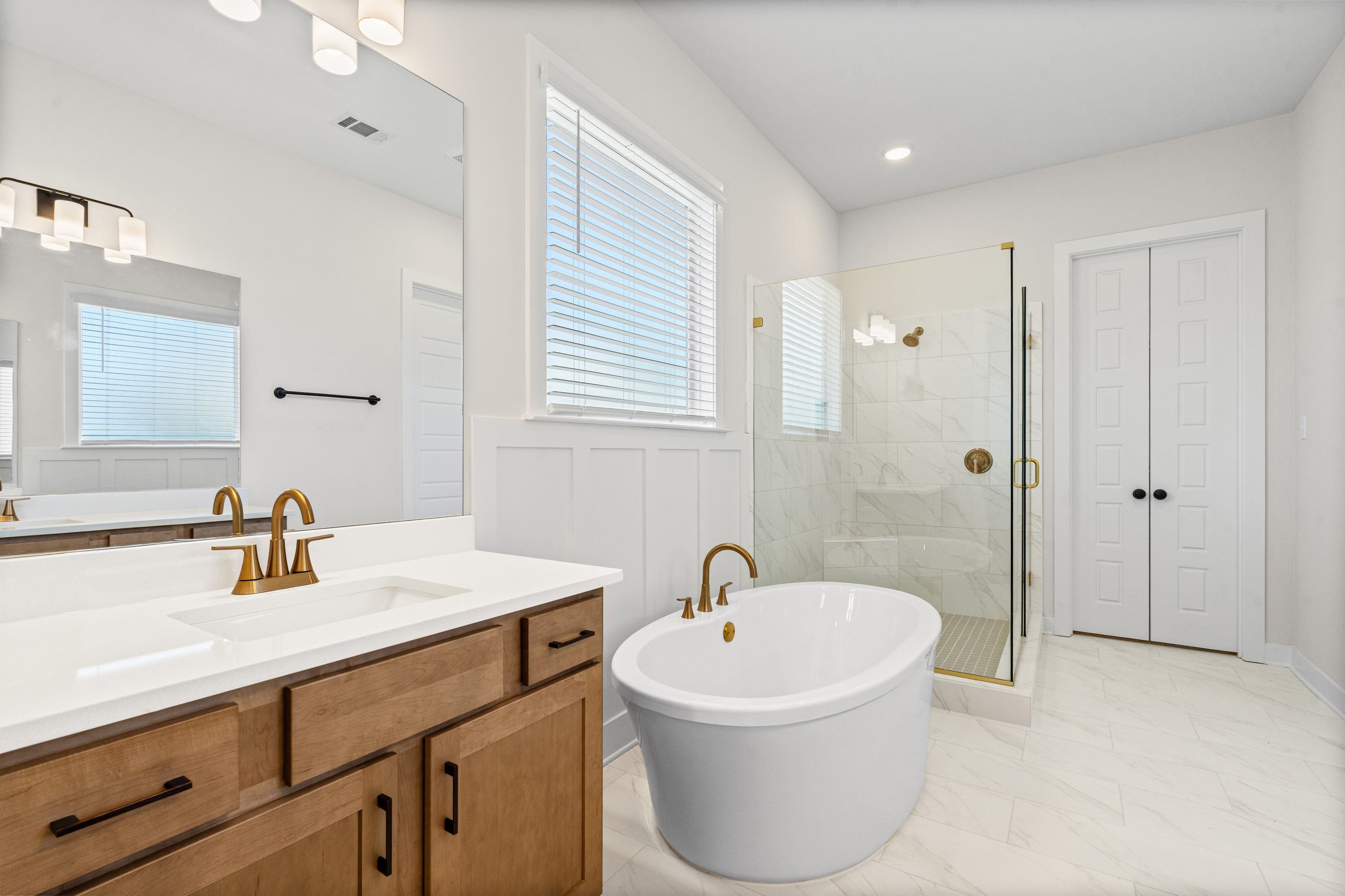 10224 Louanne Dr Property Photo 15