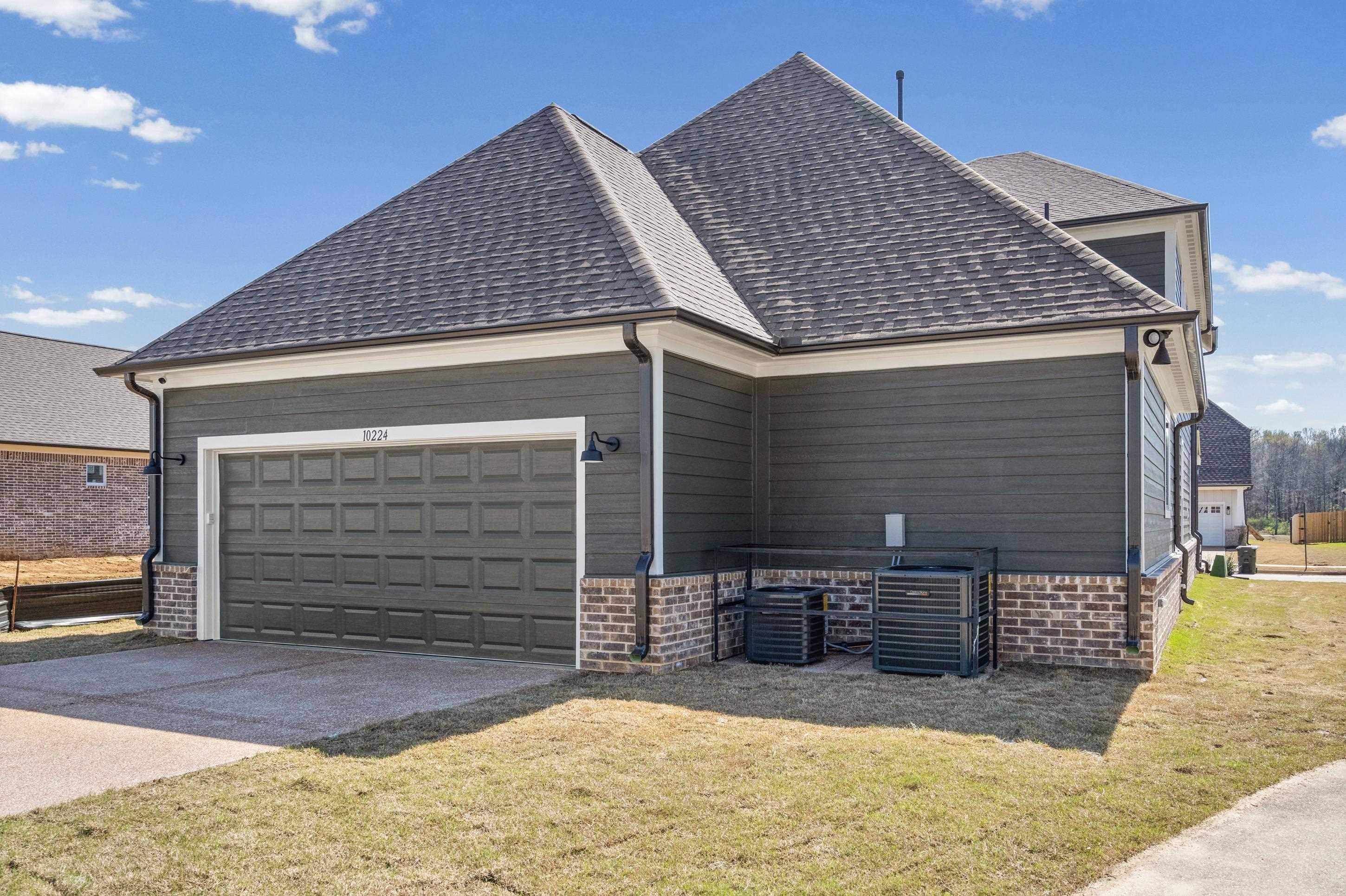 10224 Louanne Dr Property Photo 26