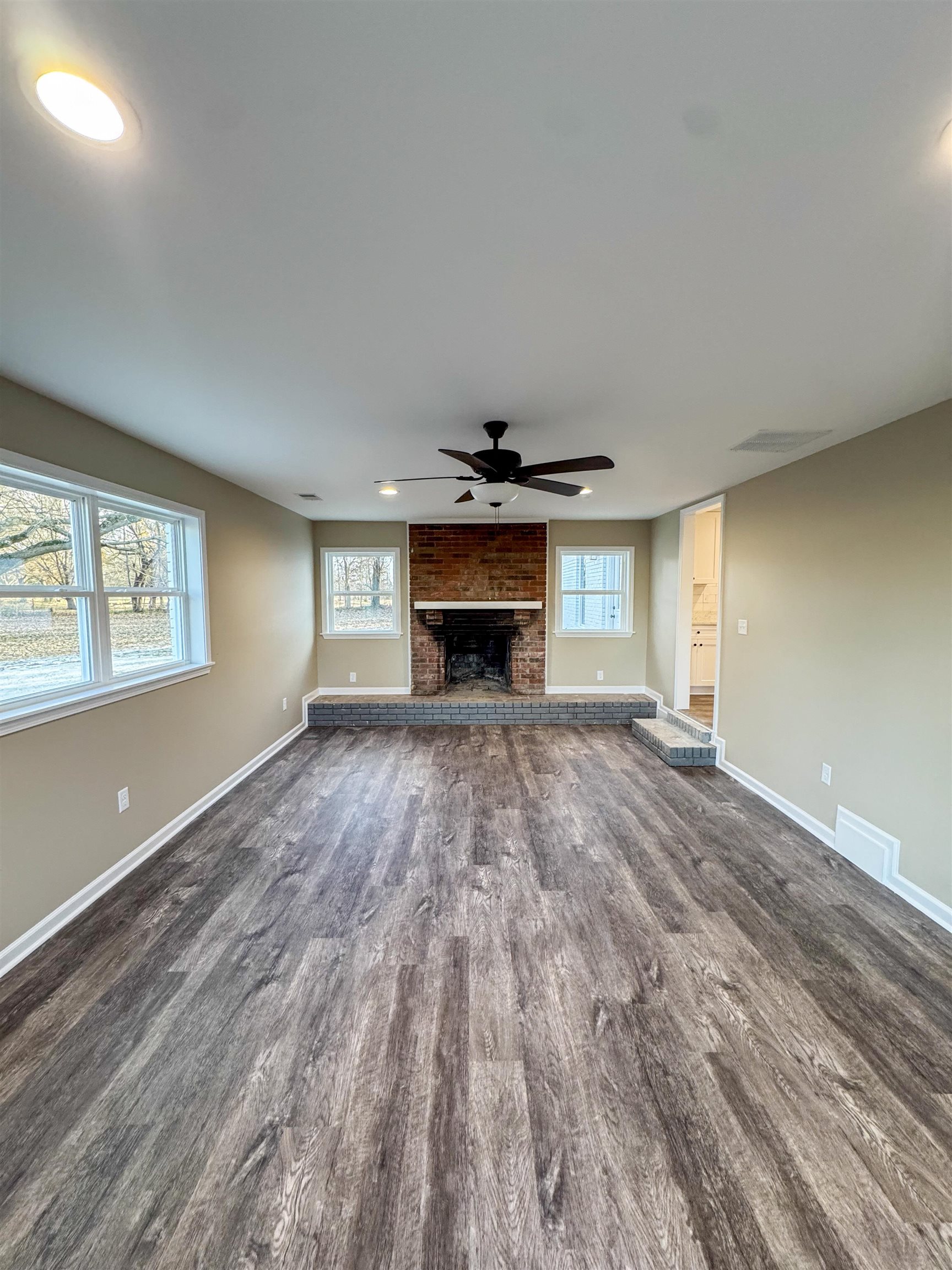 1321 59 Hwy W Property Photo 11