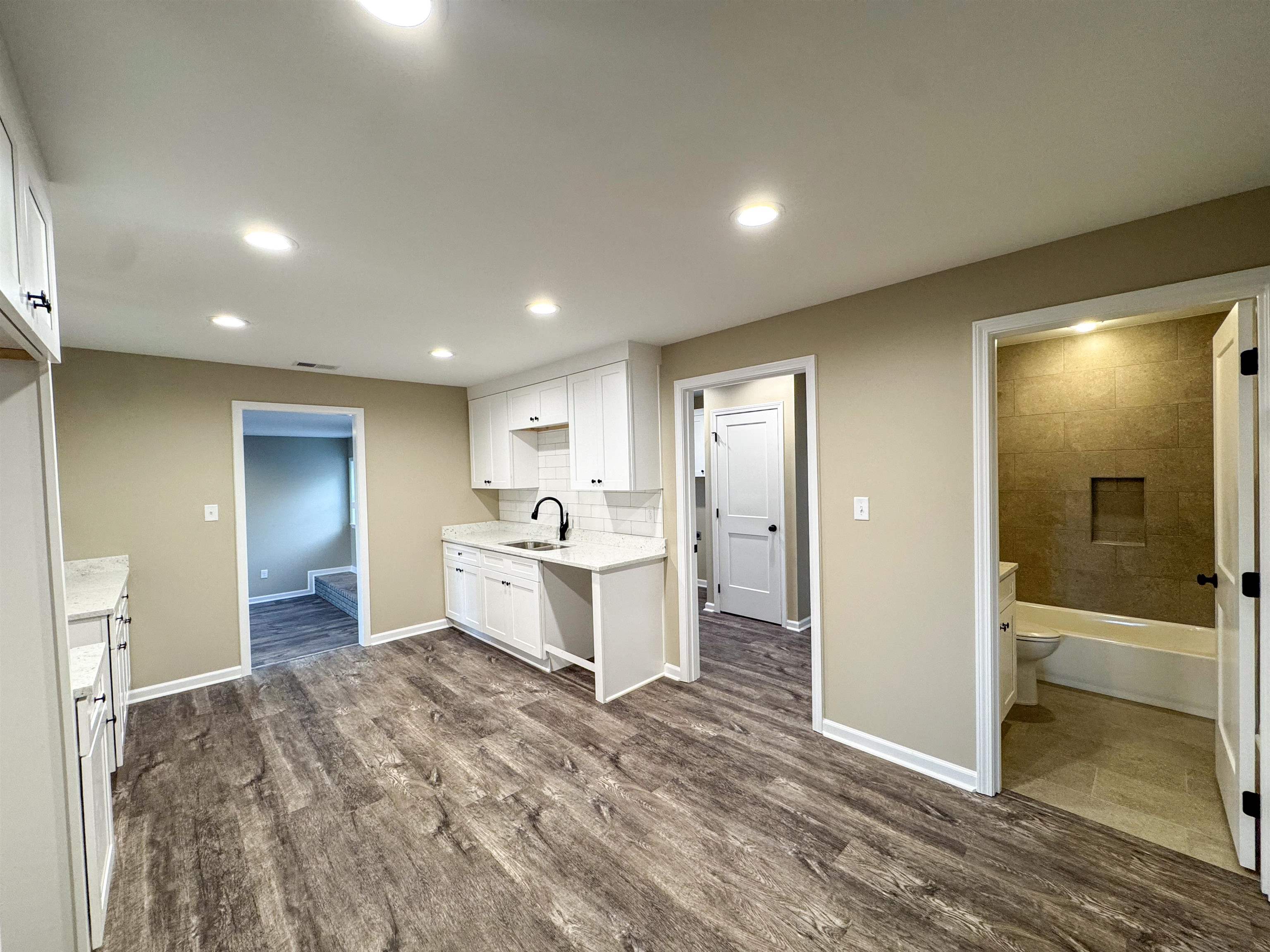 1321 59 Hwy W Property Photo 17