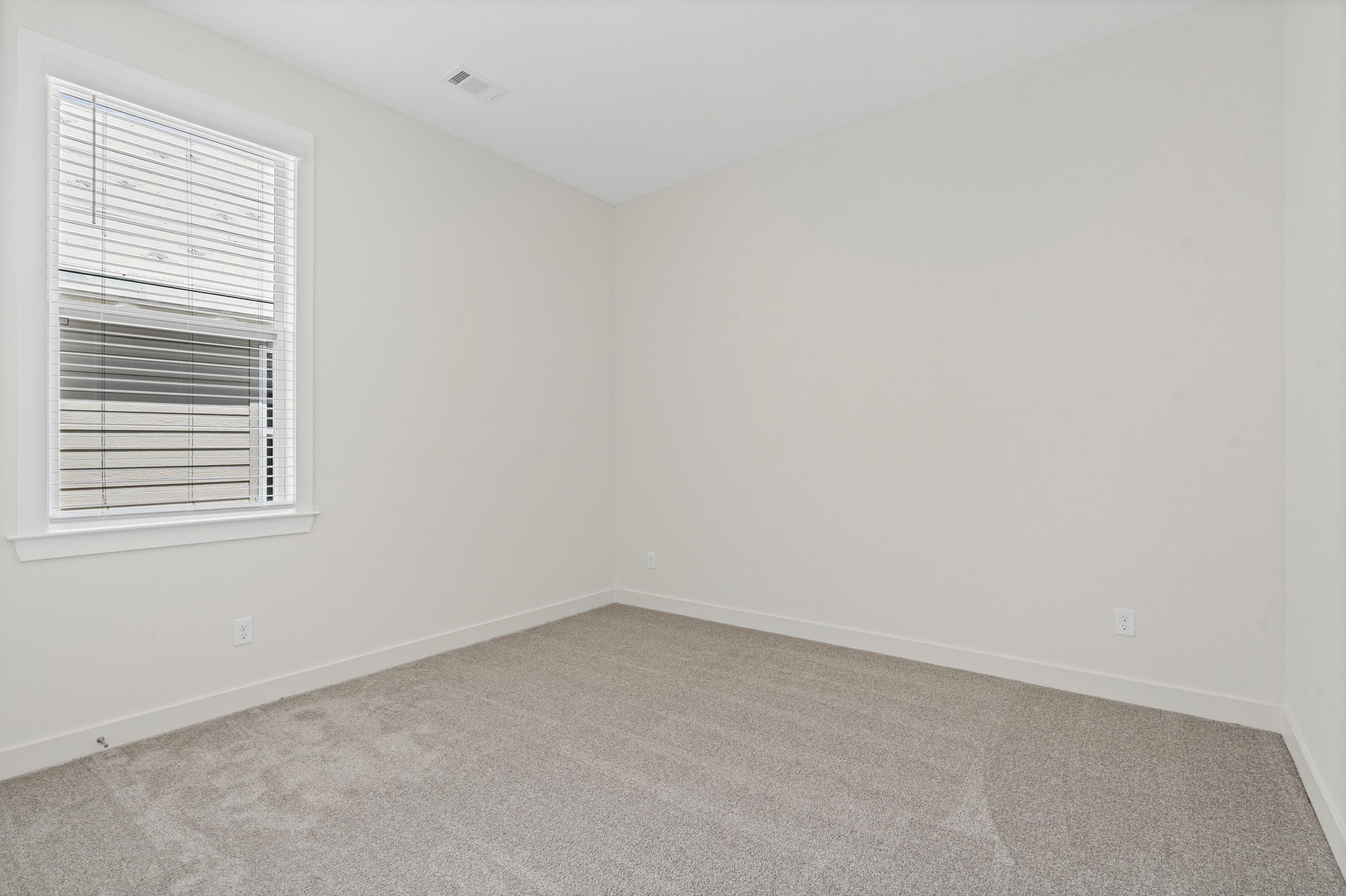 5702 Gerber Rd Property Photo 18