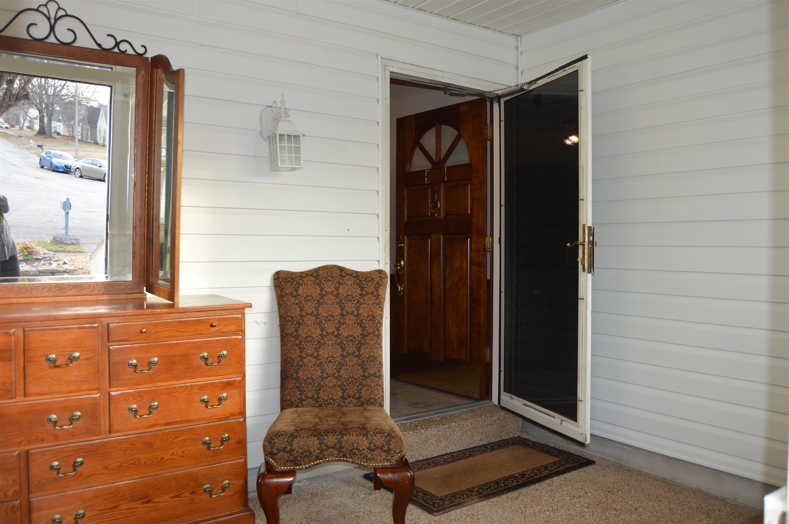 7038 Baintree Cv Property Photo 2